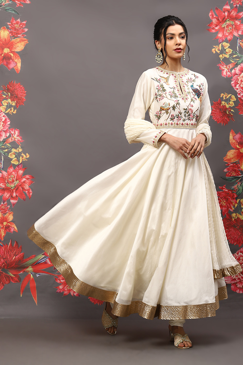 Rohit Bal Off White Cotton Blend Anarkali Kurta Suit Set image number 6