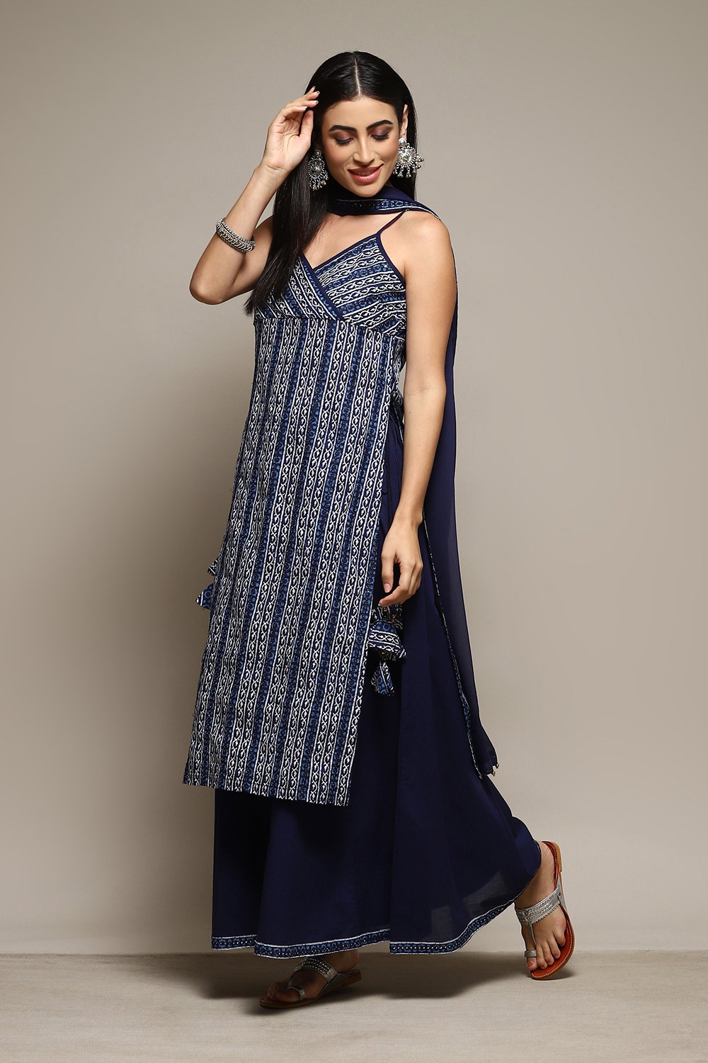 Red Cotton Straight Printed Kurta Sharara Suit Set image number 5