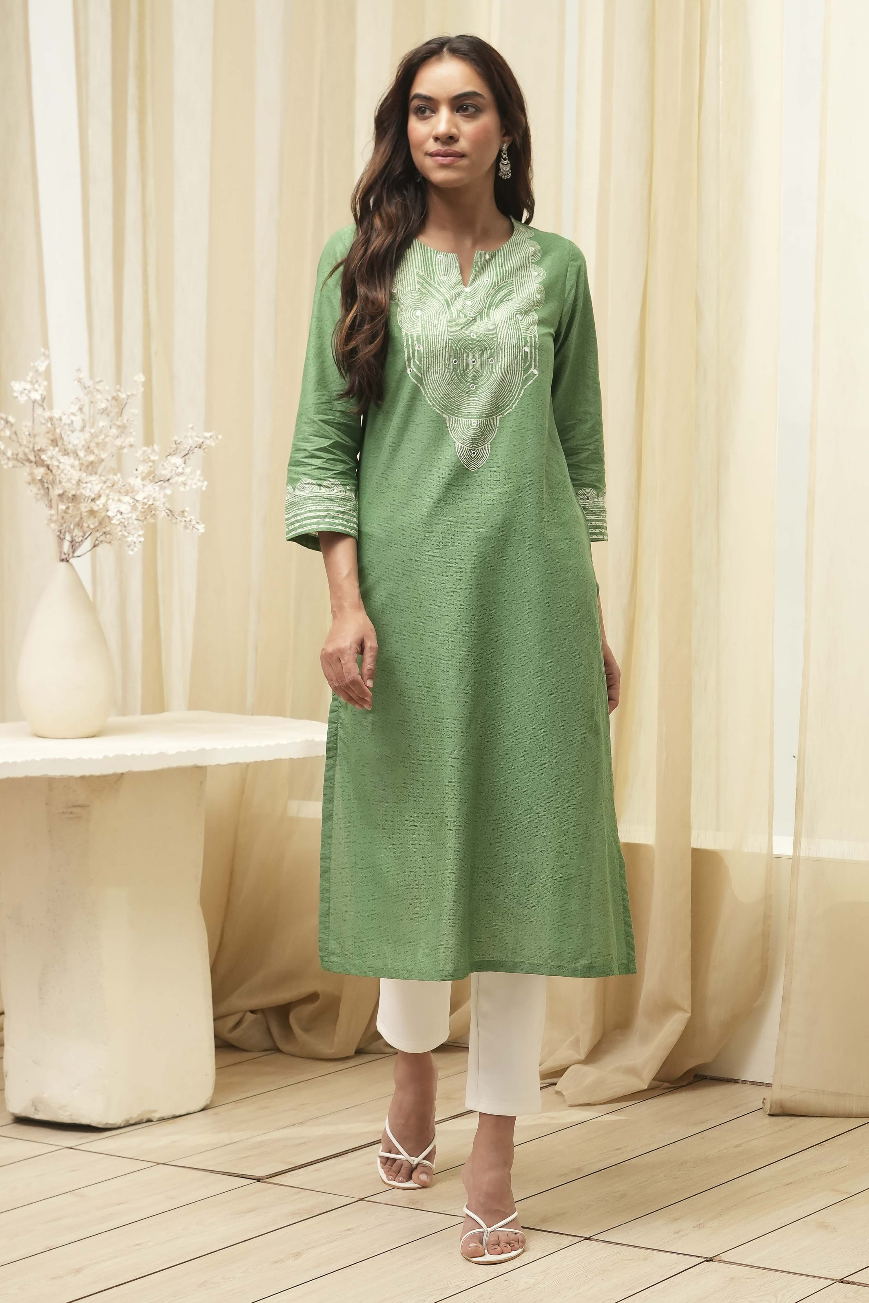 Pink Pure Cotton Printed Straight Kurta image number 6