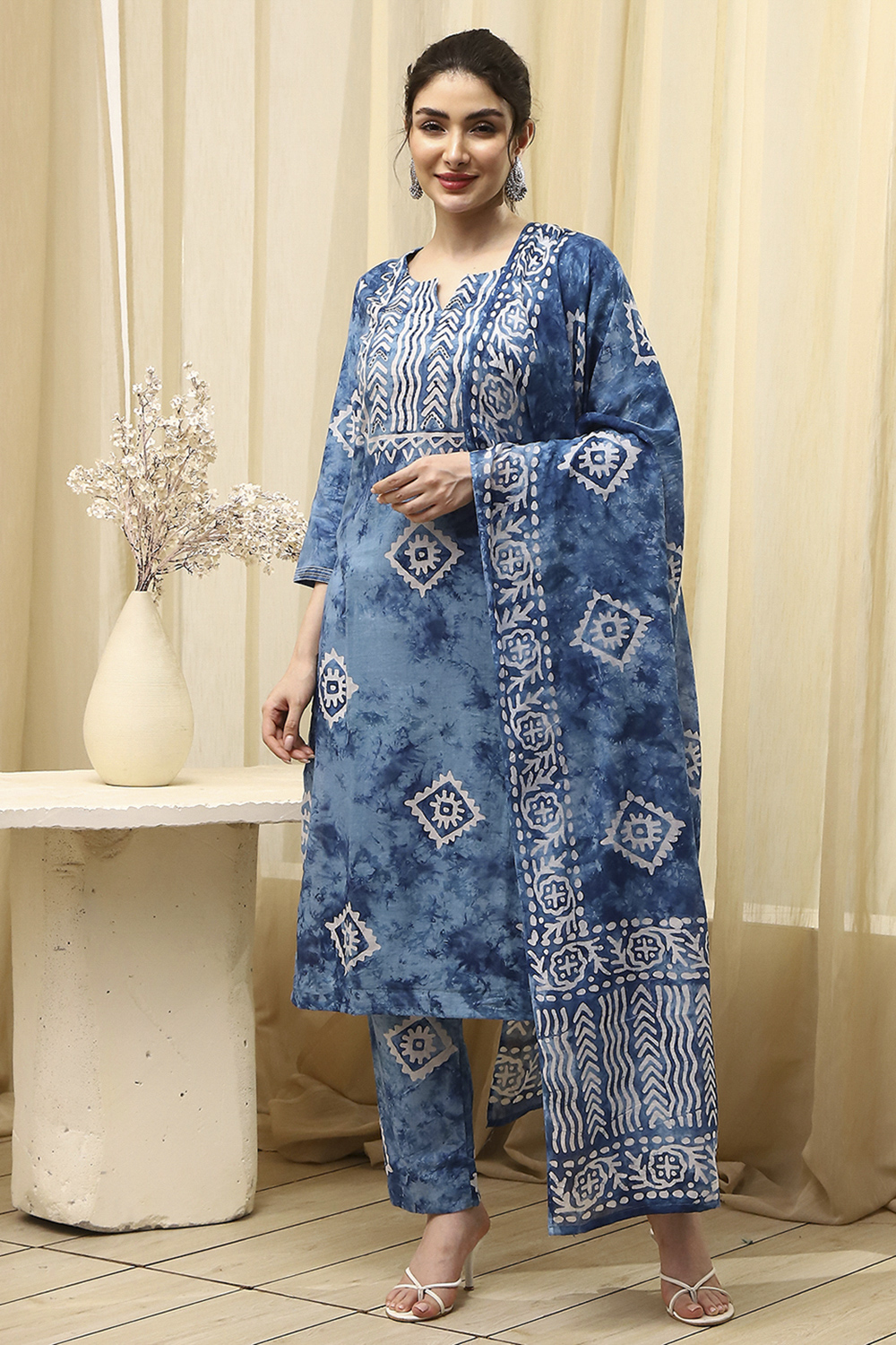 Blue Cotton  Unstitched Suit Set image number 7