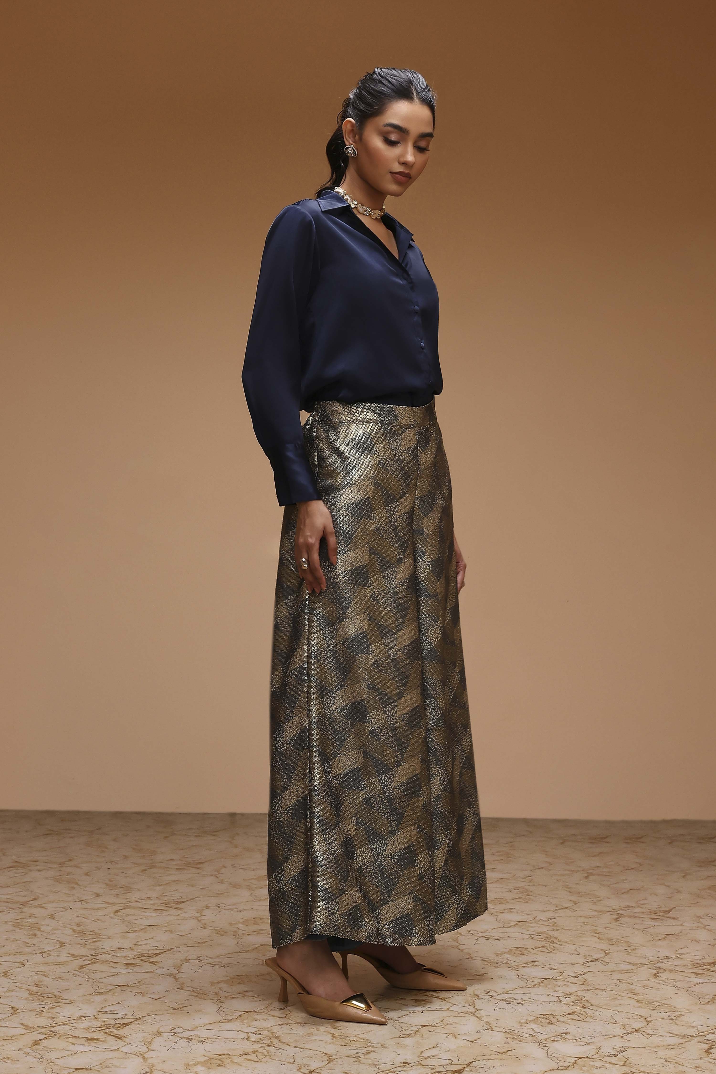 Navy Blue Art Silk Sequinned Co-ord Set image number 5