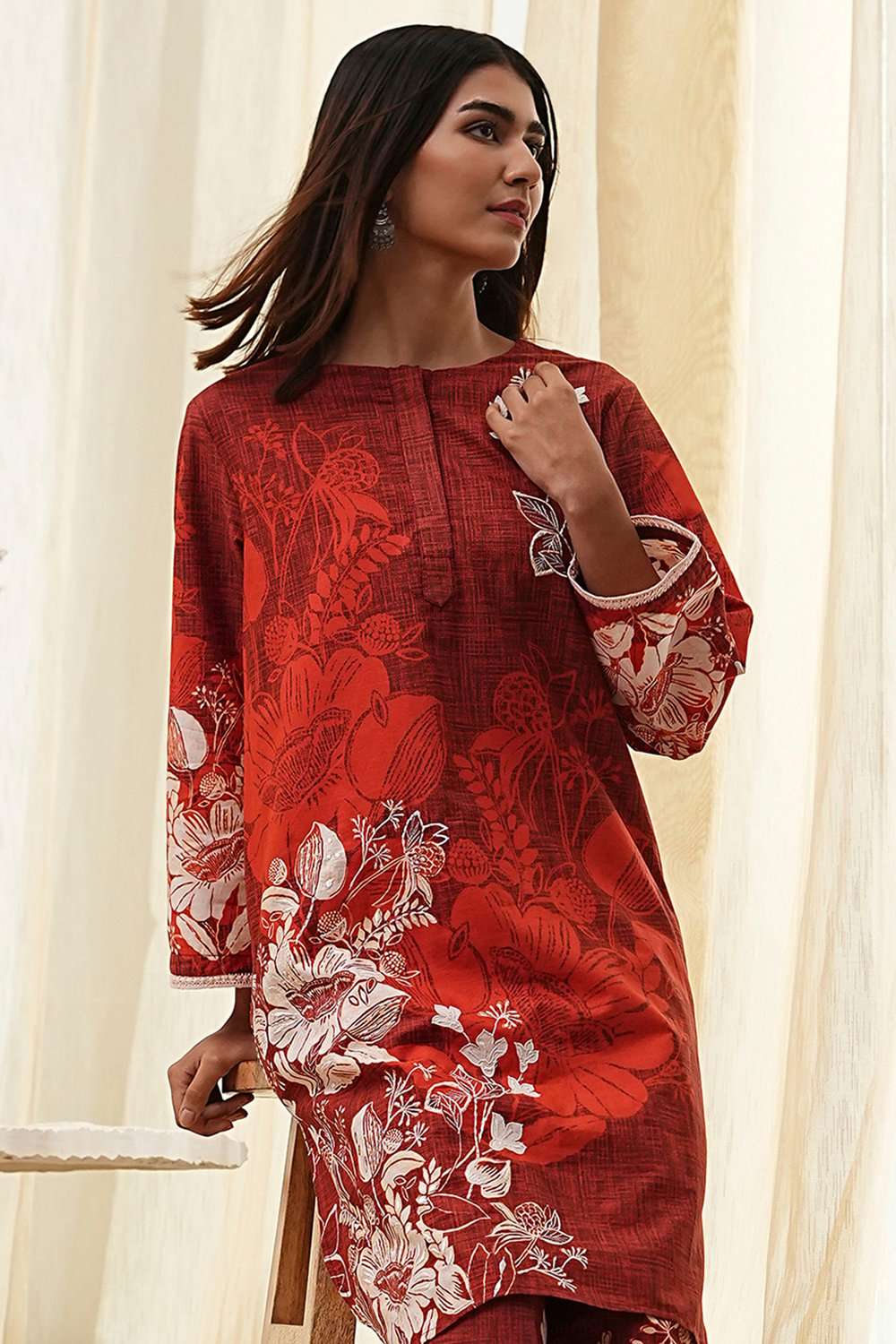 Rust Cotton Floral Straight Kurta Set image number 7