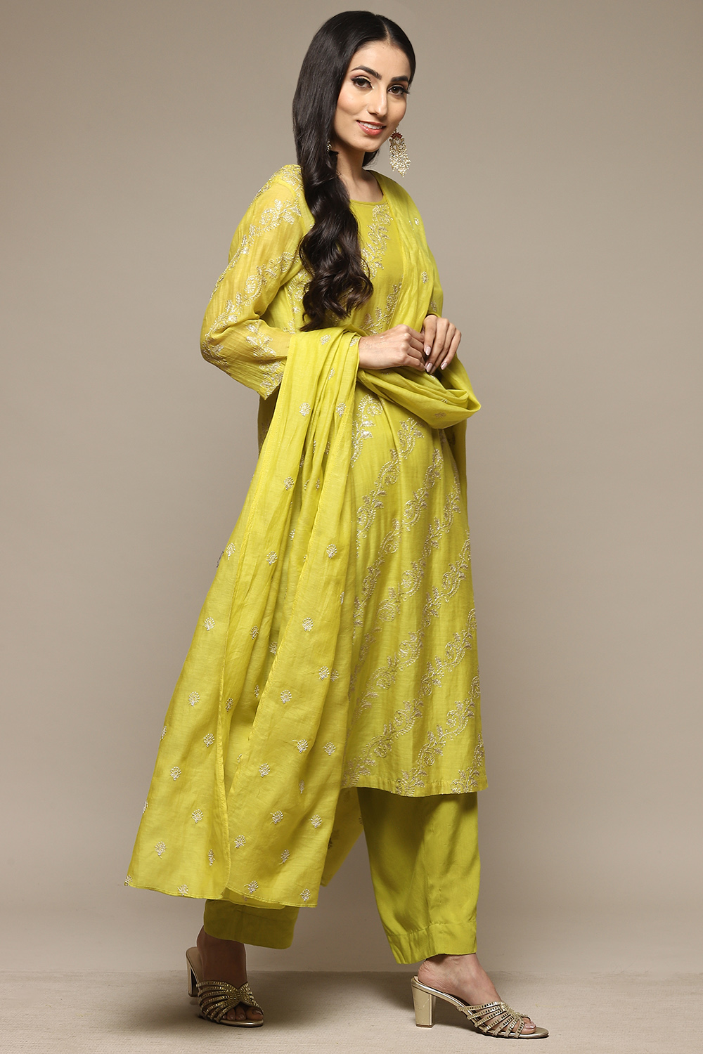 Florescent Green Cotton Blend Layered Kurta Palazzo Suit Set image number 3