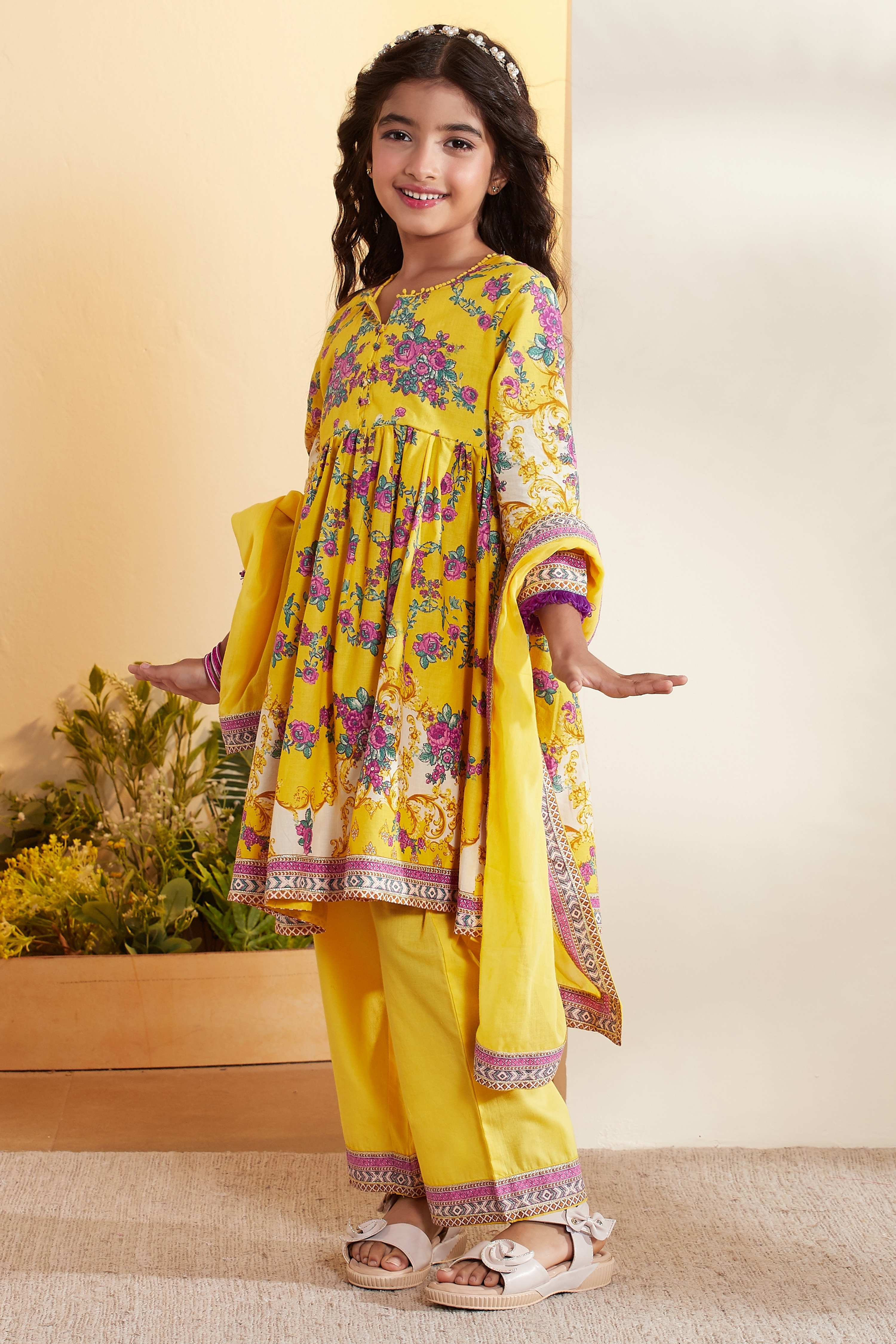 Yellow Cotton Floral Printed Anarkali Kurta Set image number 3