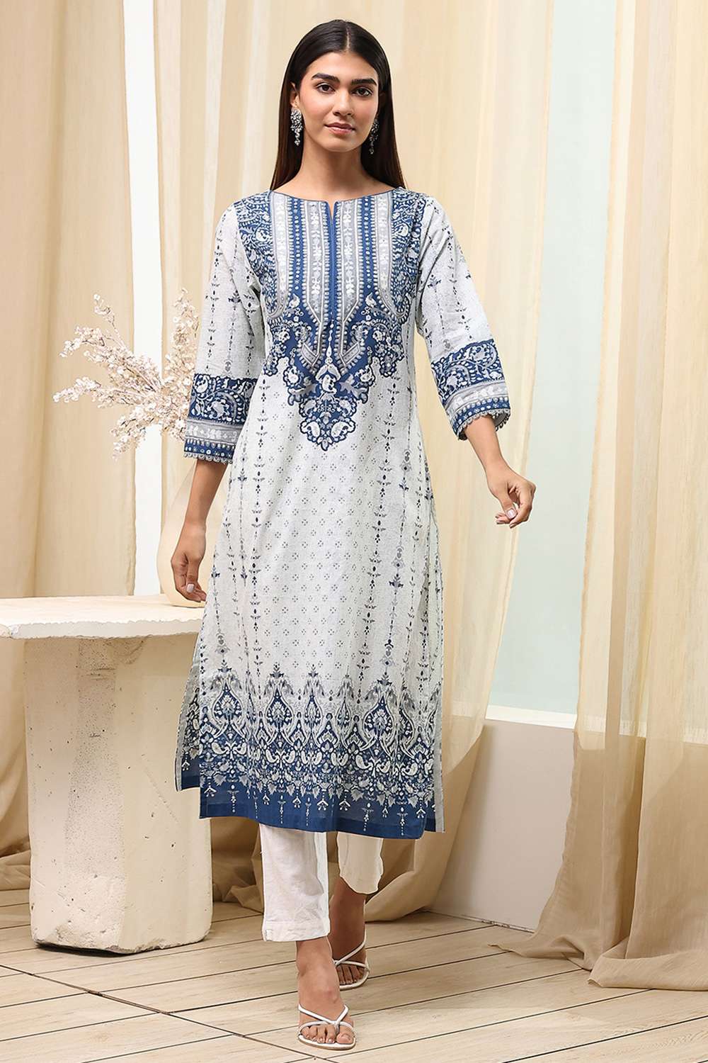 Blue Cotton Straight Printed Kurta image number 5