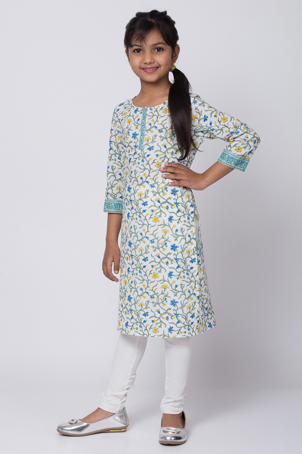 White Cotton Straight Kurta Churidar Suit Set image number 2