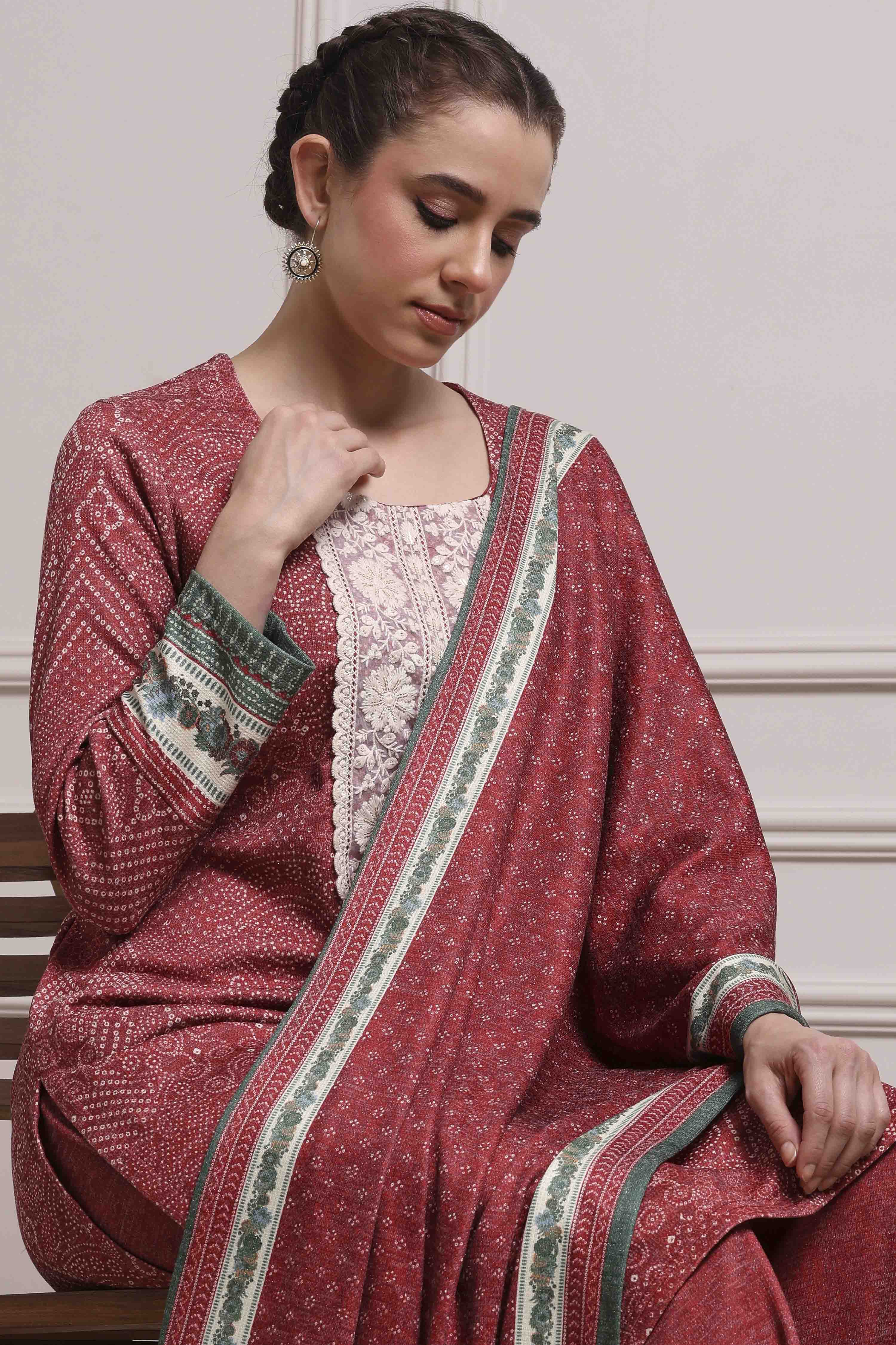 Black Blended Straight Printed Suit Set image number 7