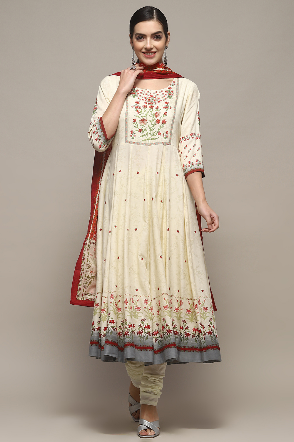 Cream Cambric Anarkali Kurta Churidar Suit Set image number 7