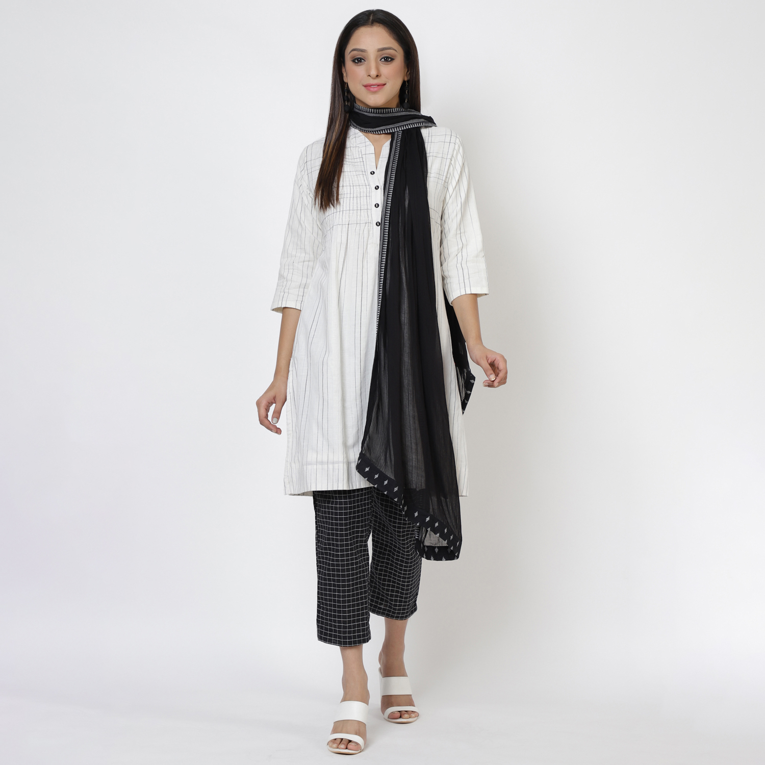 Black And White Cotton A-Line Kurta Slim Pants Suit Set image number 0