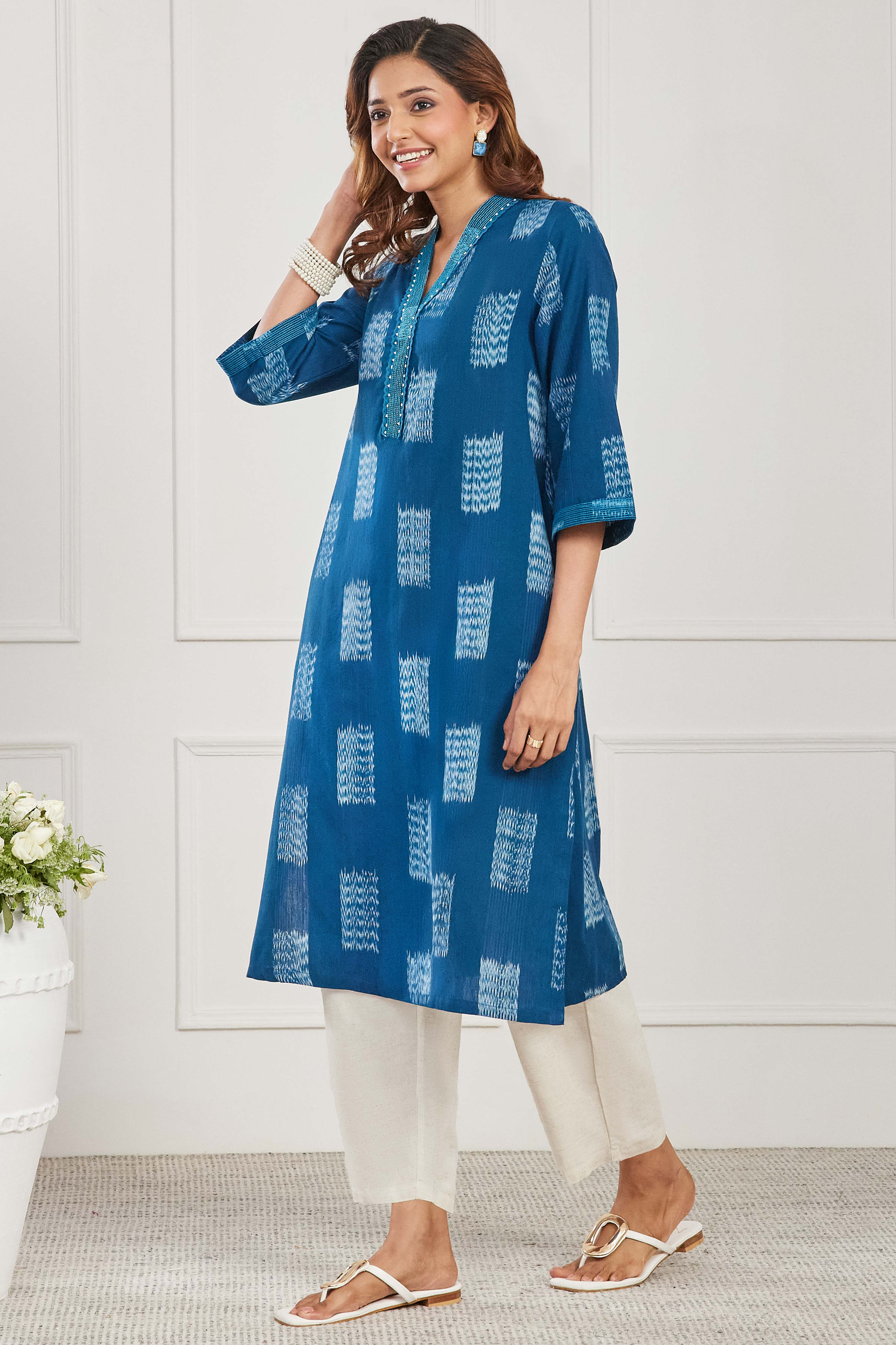 Teal Cotton Straight Kurta image number 2