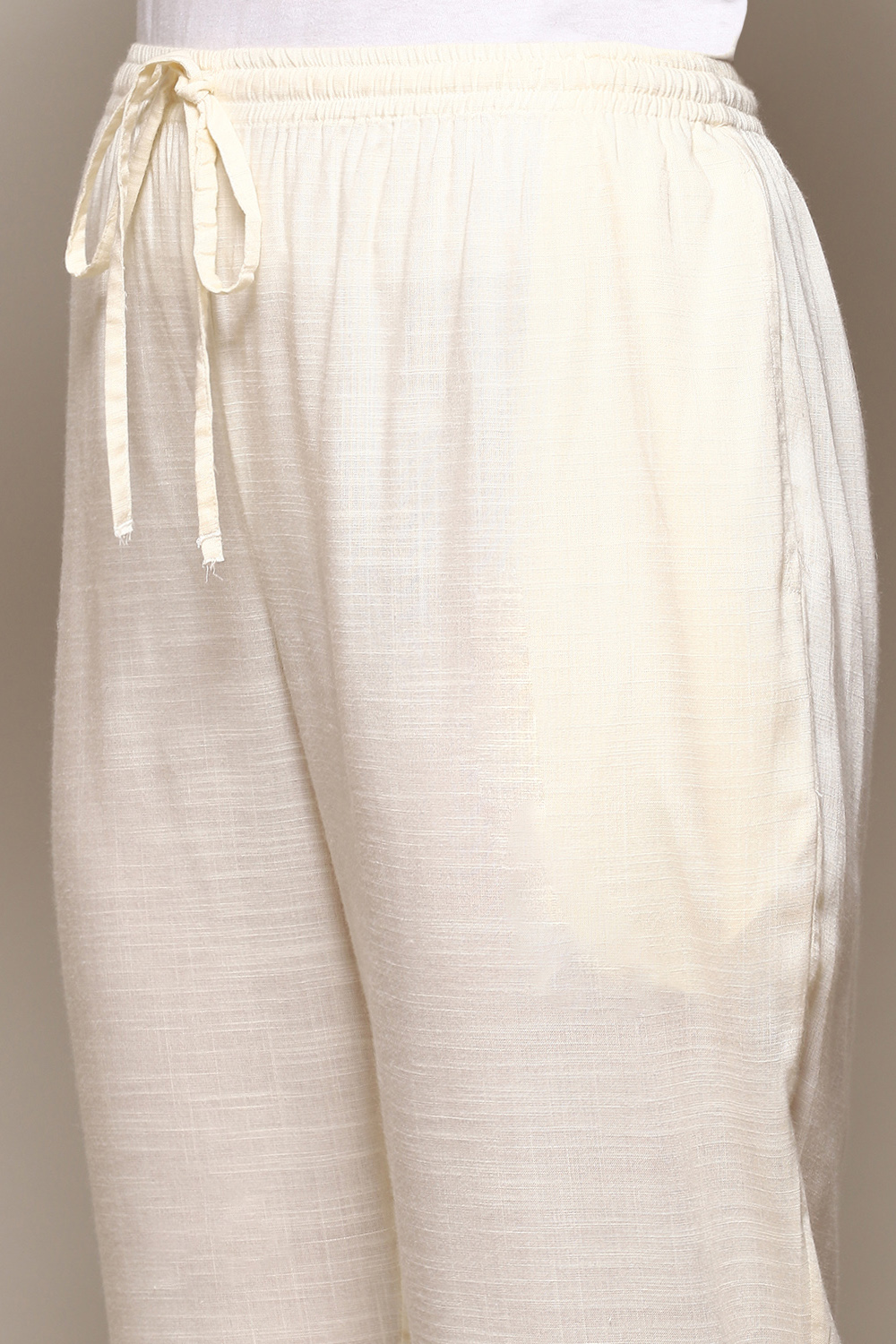 Off White Rayon Regular Solid Palazzo image number 1