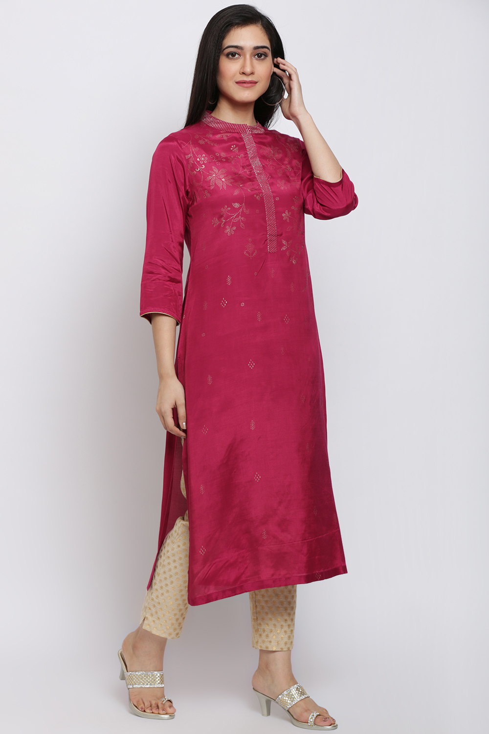 Magenta Viscose Straight Printed Kurta image number 3