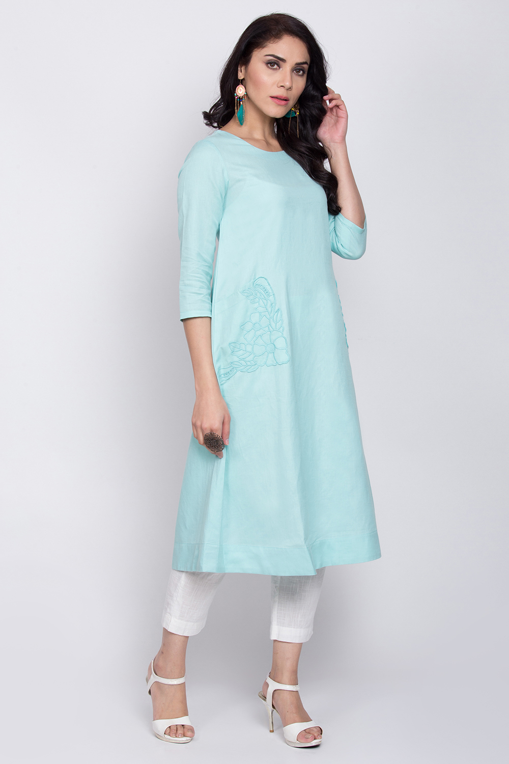 Sky Blue Cotton Linen A-Line Yarndyed Kurta image number 3