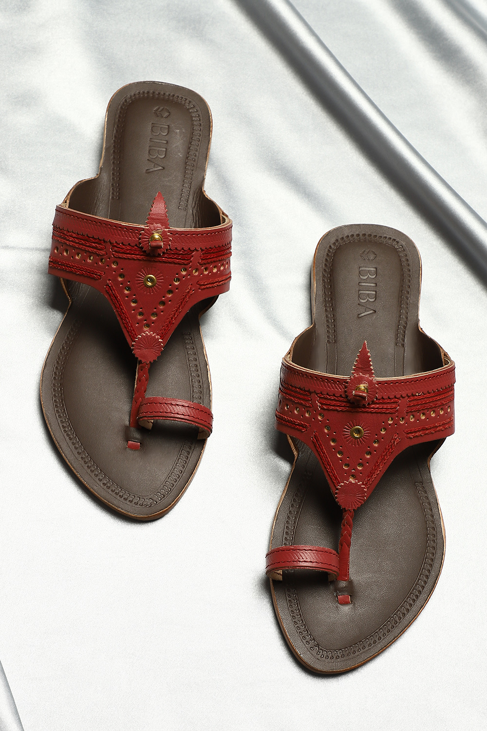 Cherry Red & Dark Brown Leather Kolhapuri Sandals image number 0