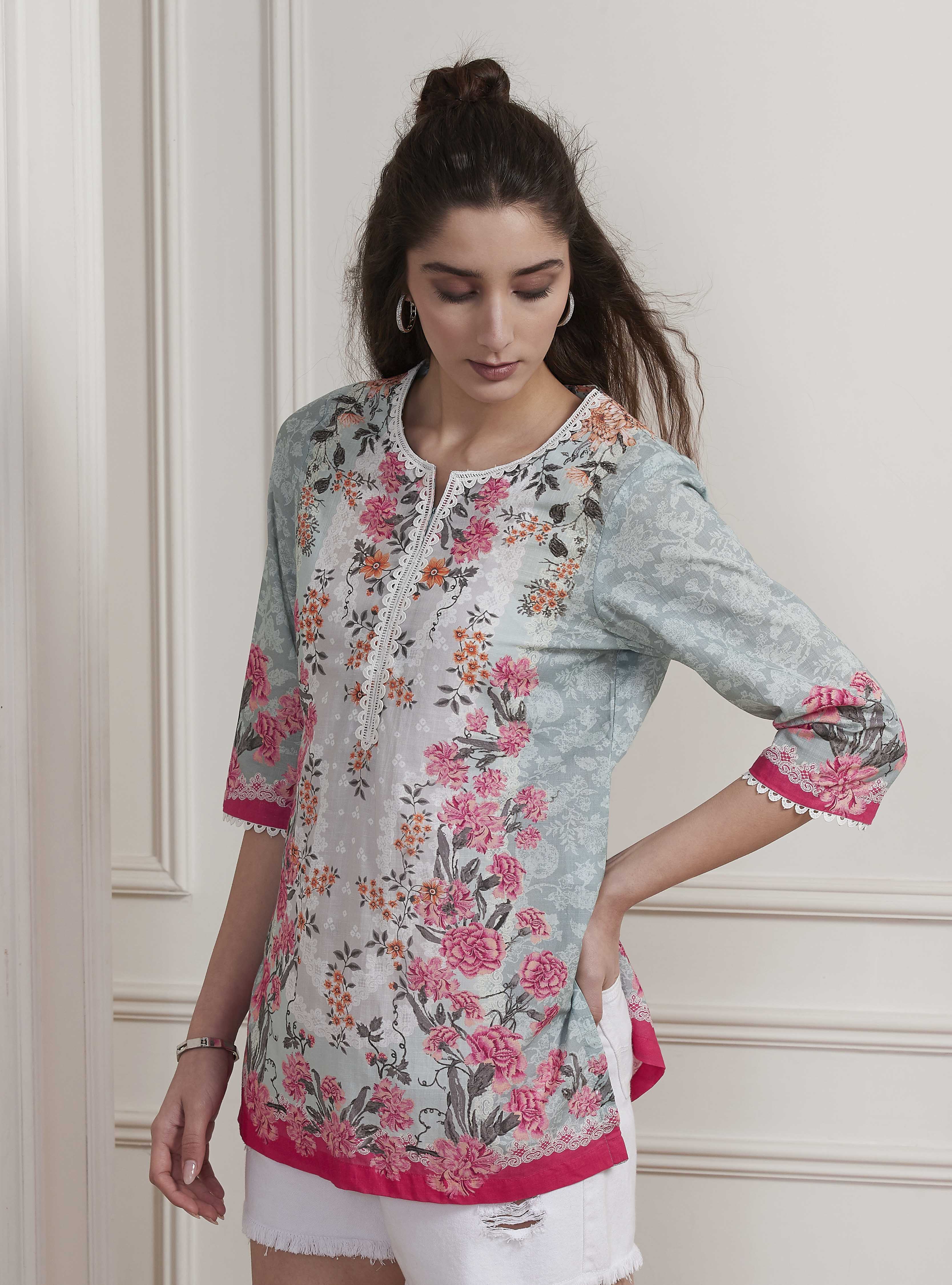 Blue Cotton Printed Straight Short Kurta image number 2