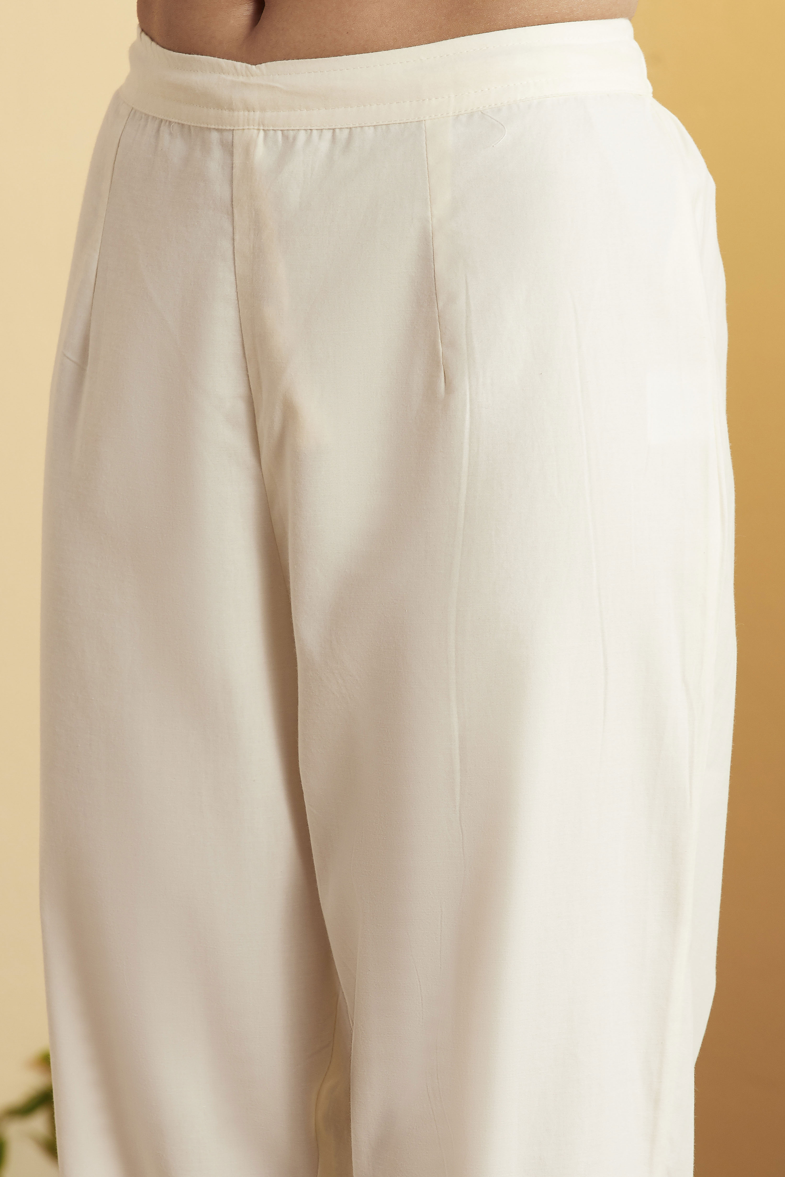Off White Cotton Silk Kalidar Suit Set image number 2