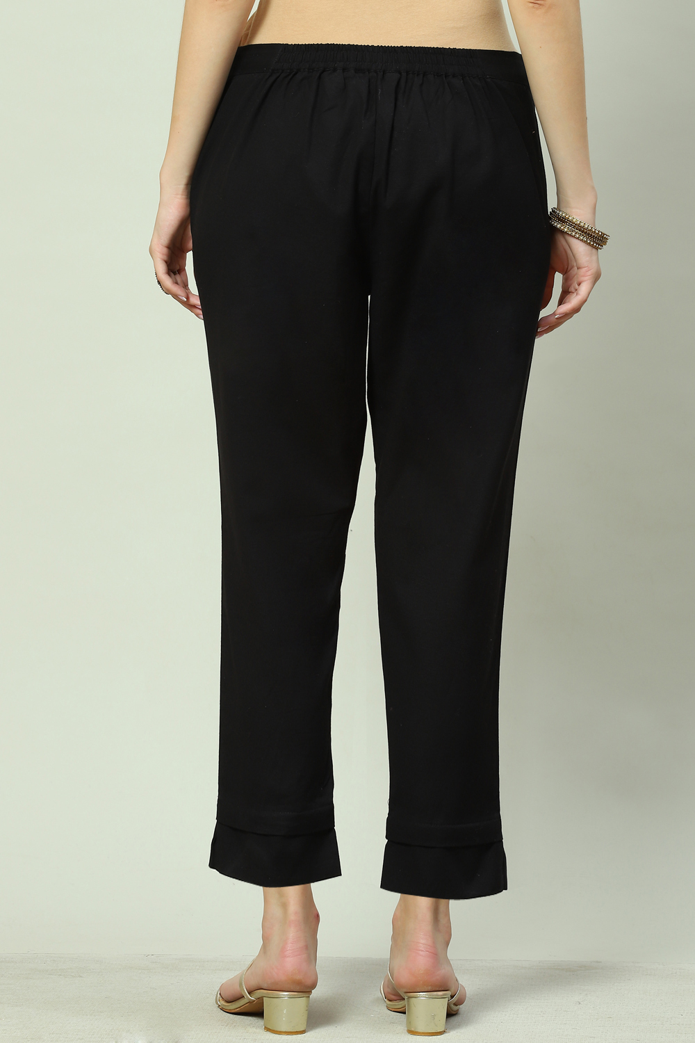 Green Bay Cotton Blend Solid Pant image number 4
