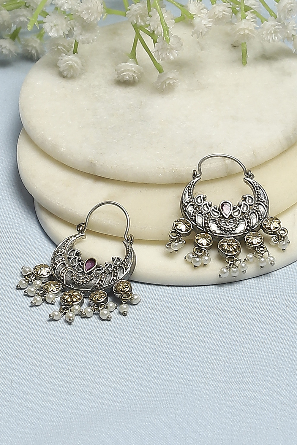 Oxidised Gold Brass Chaandbali image number 0