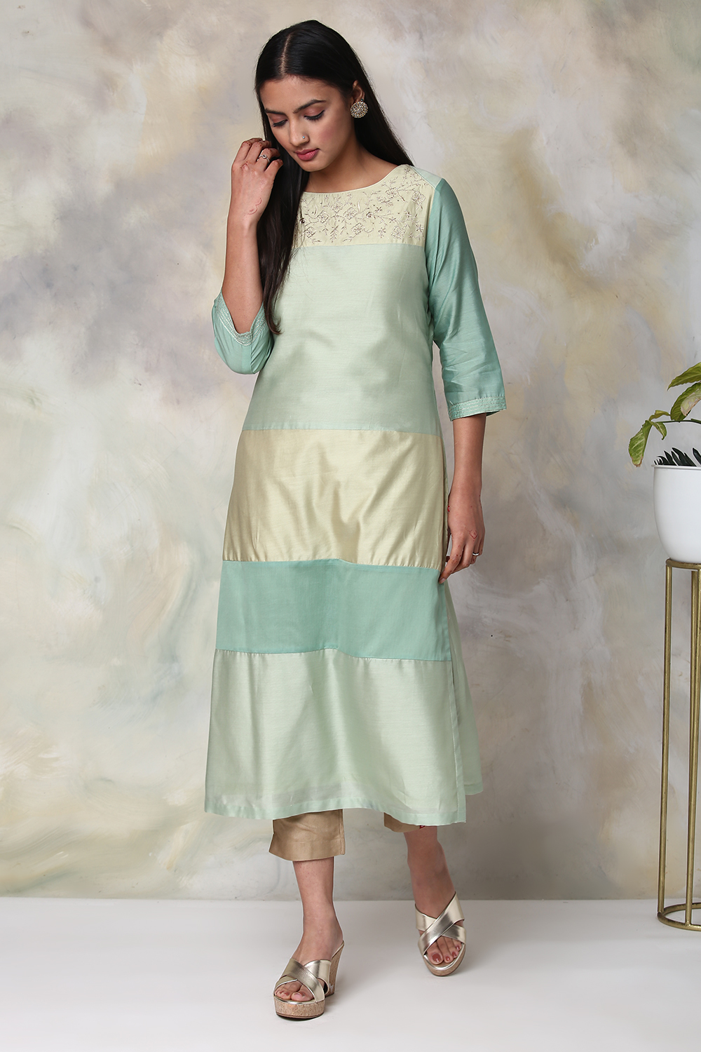 Pista Green Cotton Silk Straight Yarndyed Kurta image number 4