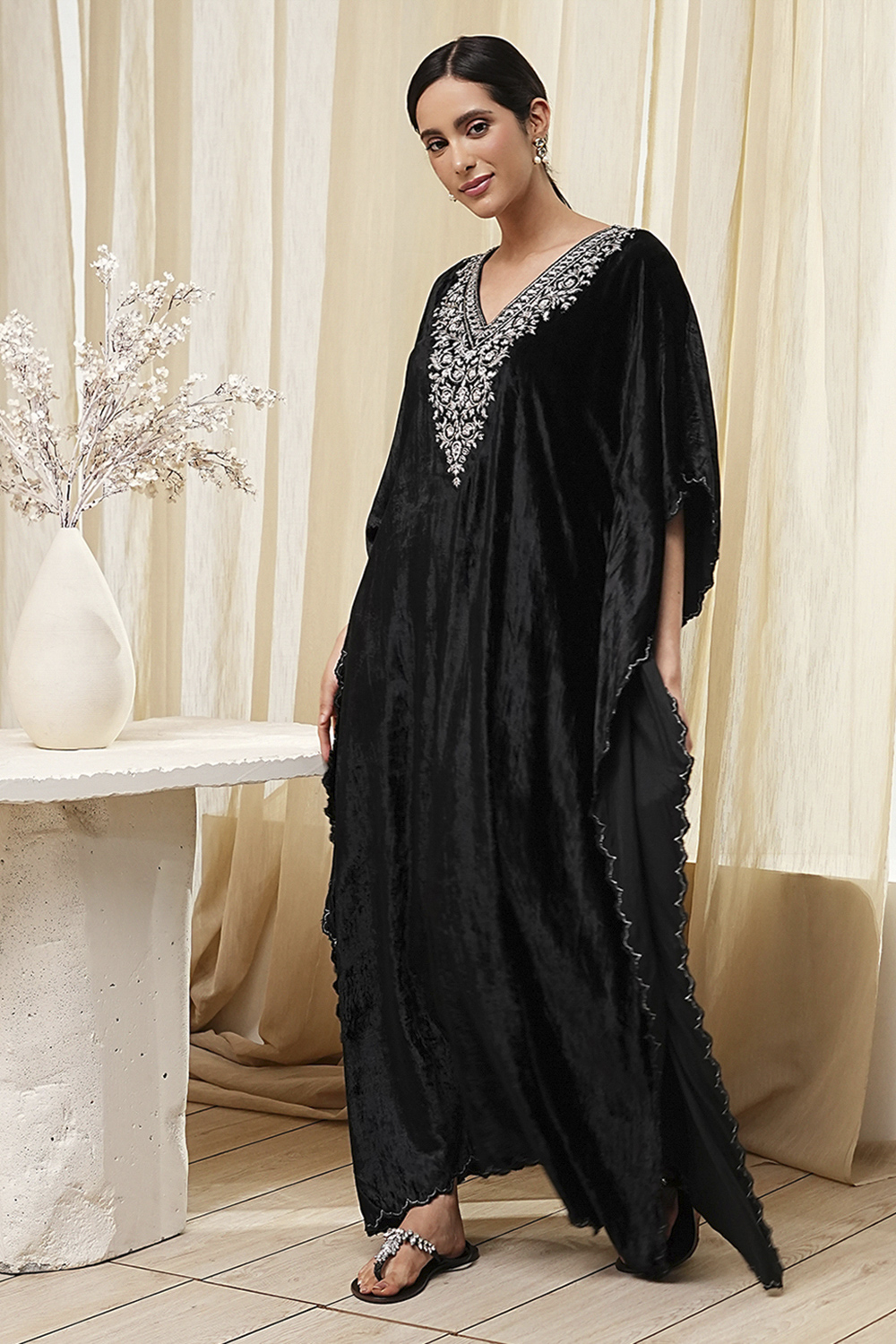 Black Viscose A-Line Suit Set image number 2