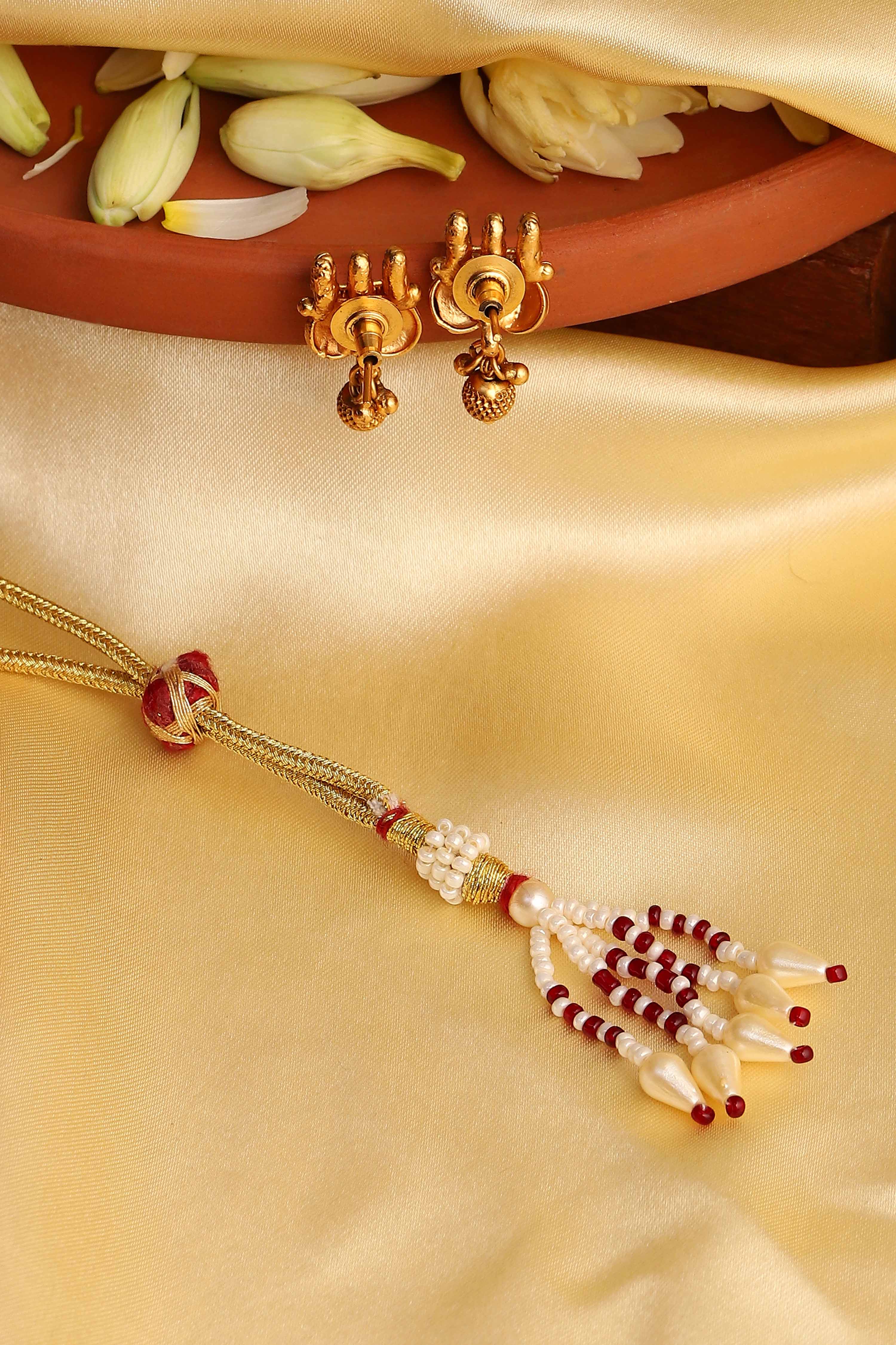 Gold Brass Necklace Set image number 2