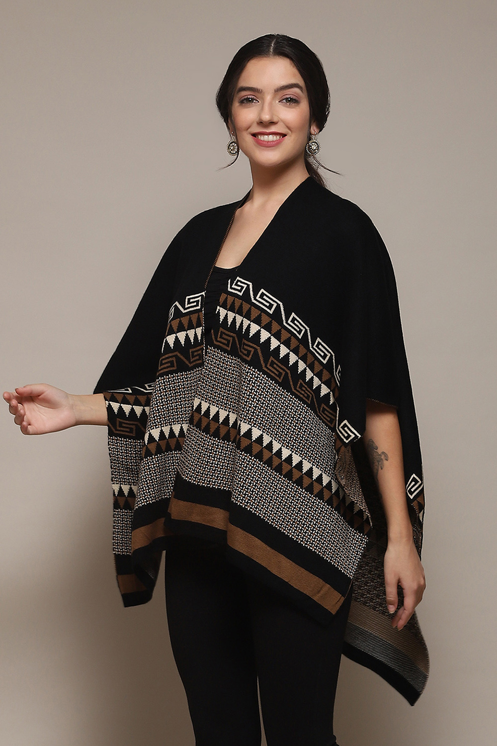 Black Cotton Jacquard Straight Yarndyed Sweater image number 2