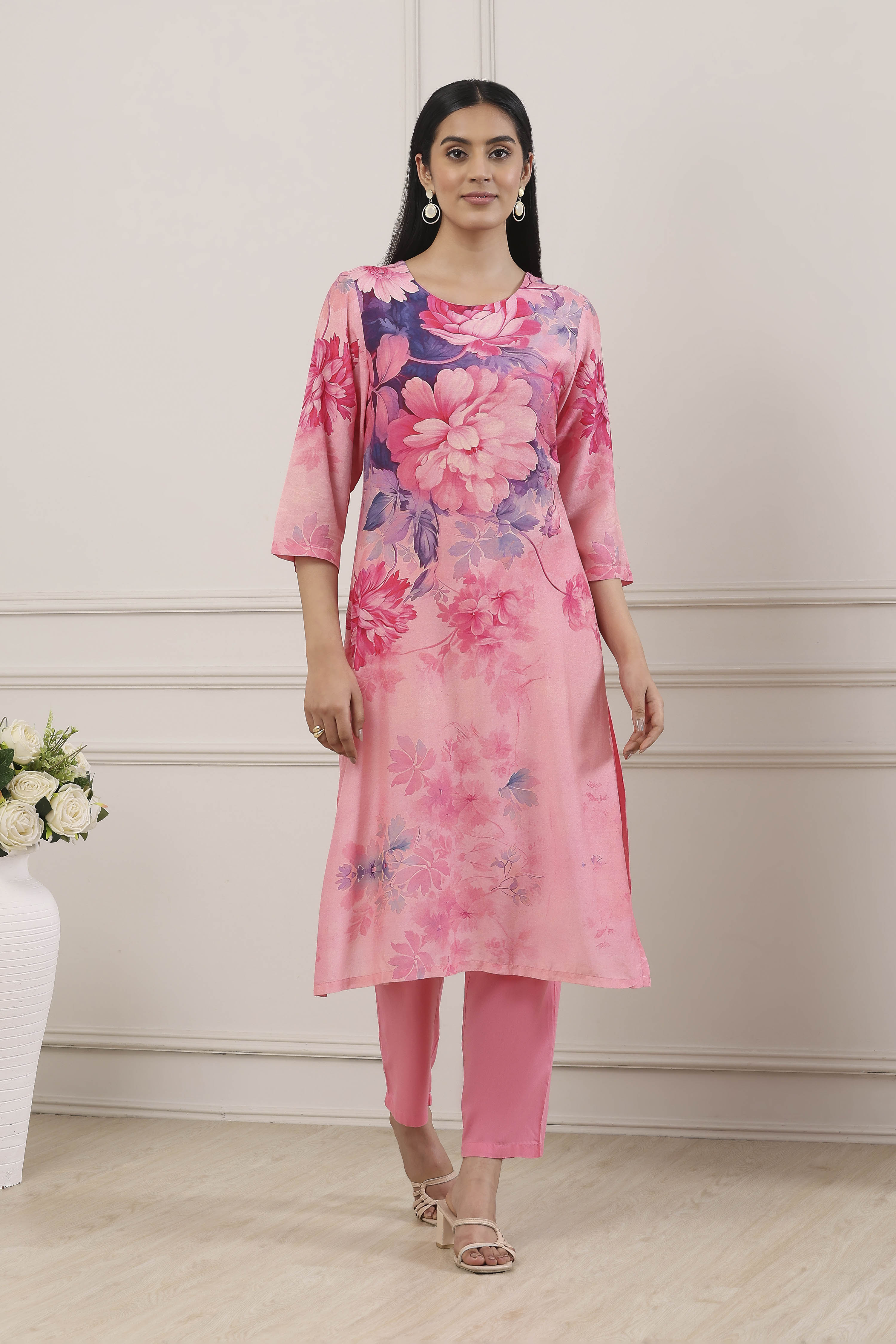Pink Viscose Modal Straight Kurta Pants Set image number 6