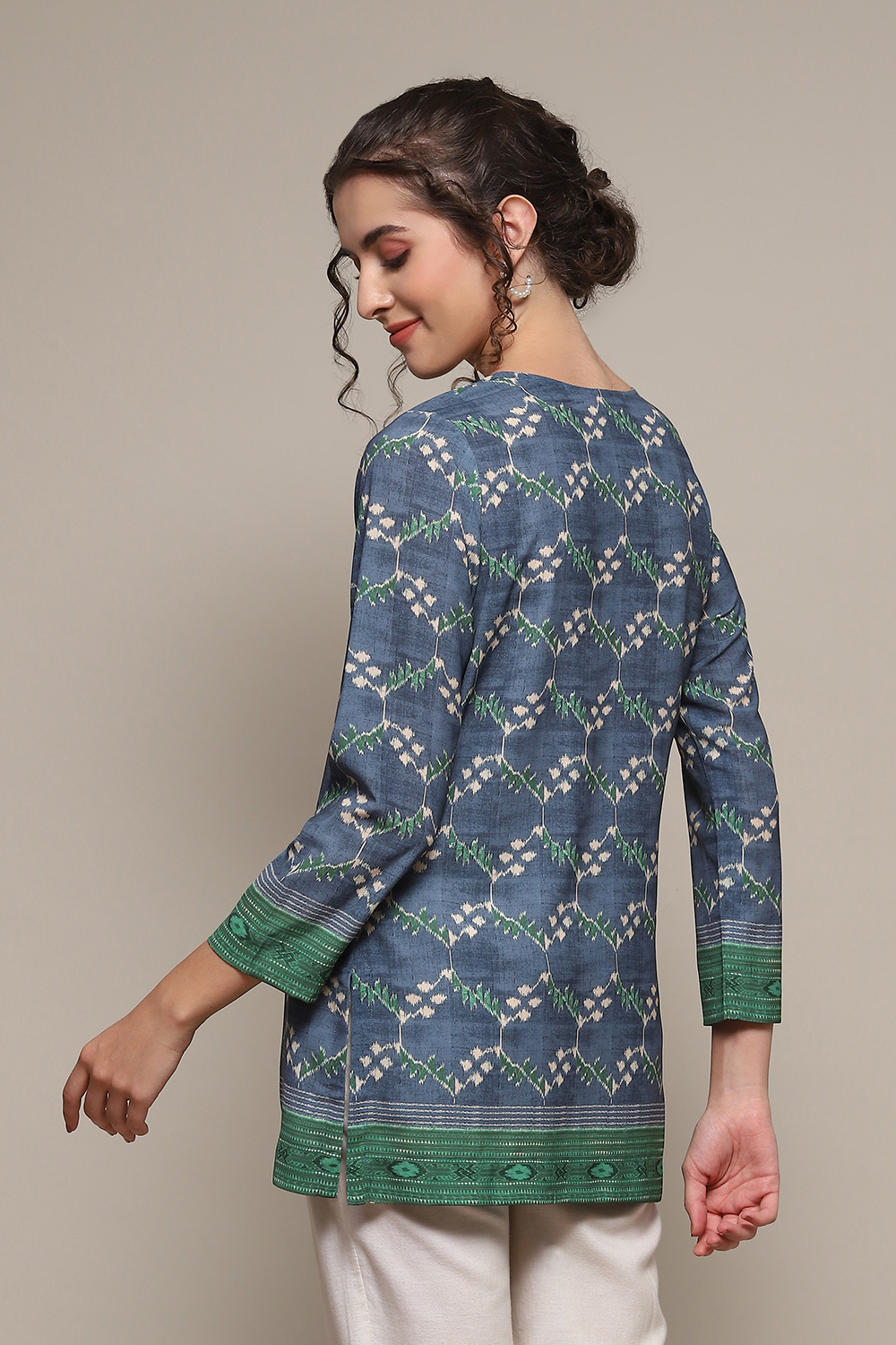 Denim Blue Polyester Straight Printed Kurti image number 4