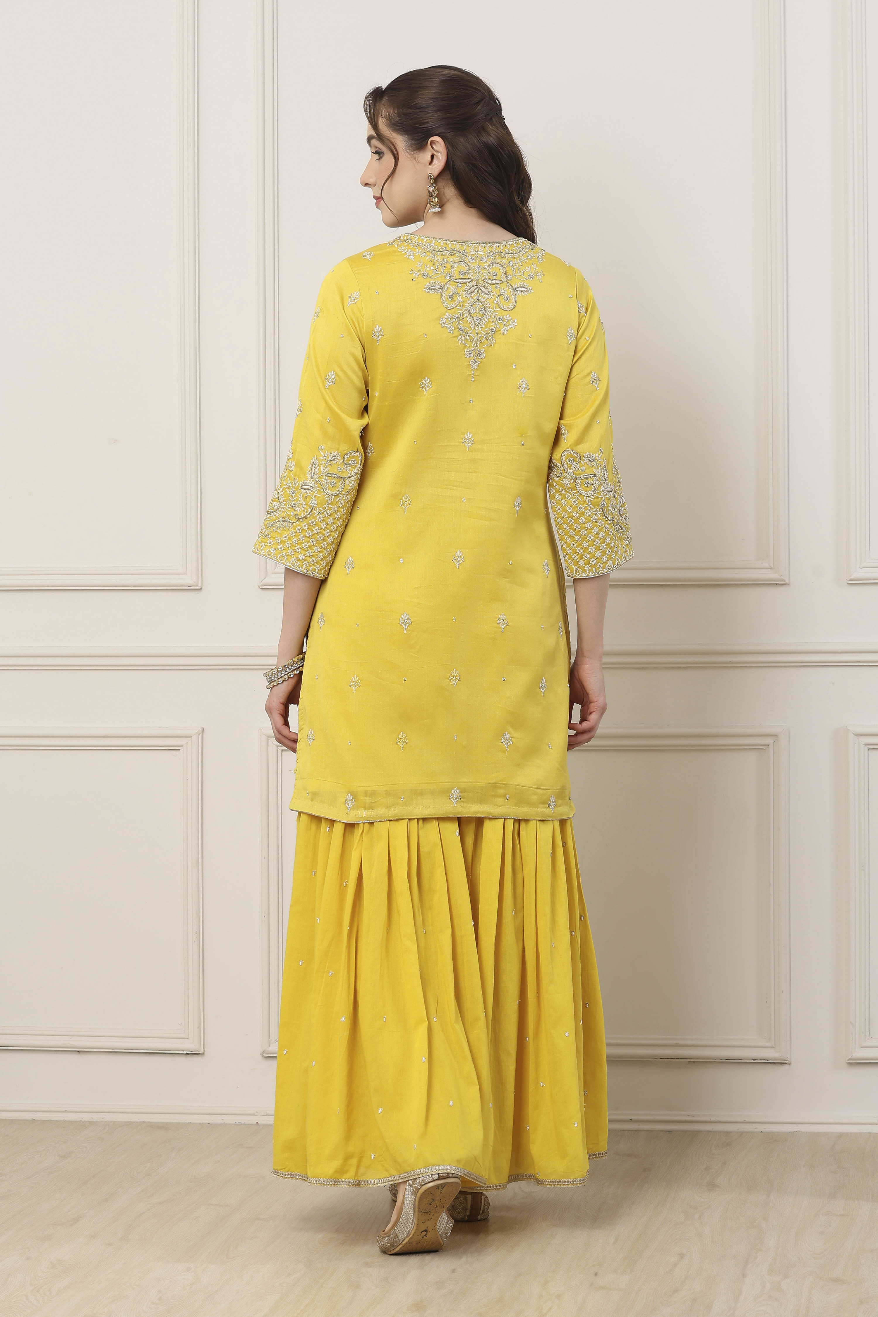 Yellow Silk Chanderi Sequin Embroidered Straight Suit Set image number 4