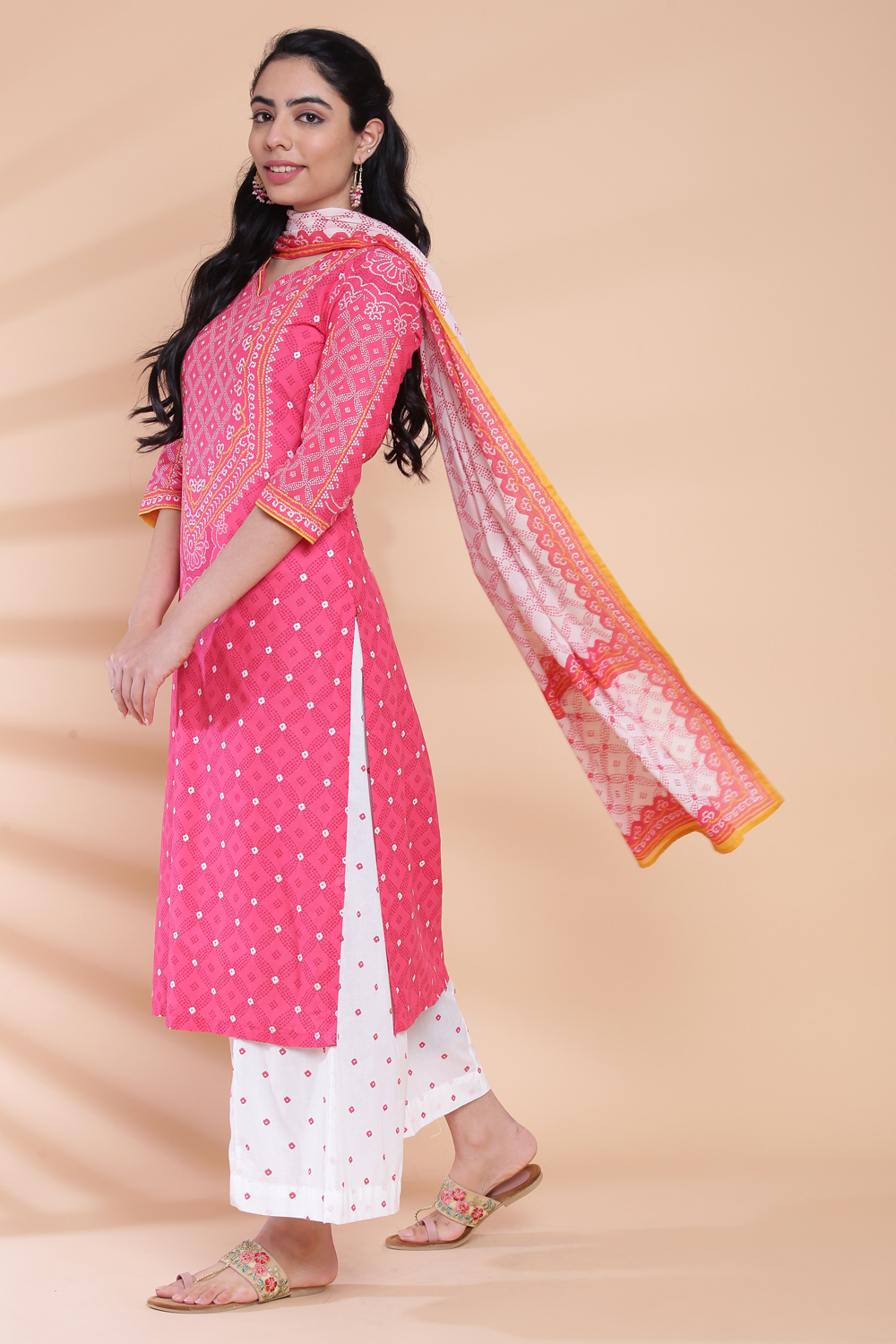 Black Cotton Straight Kurta Flared Palazzo Suit Set image number 4