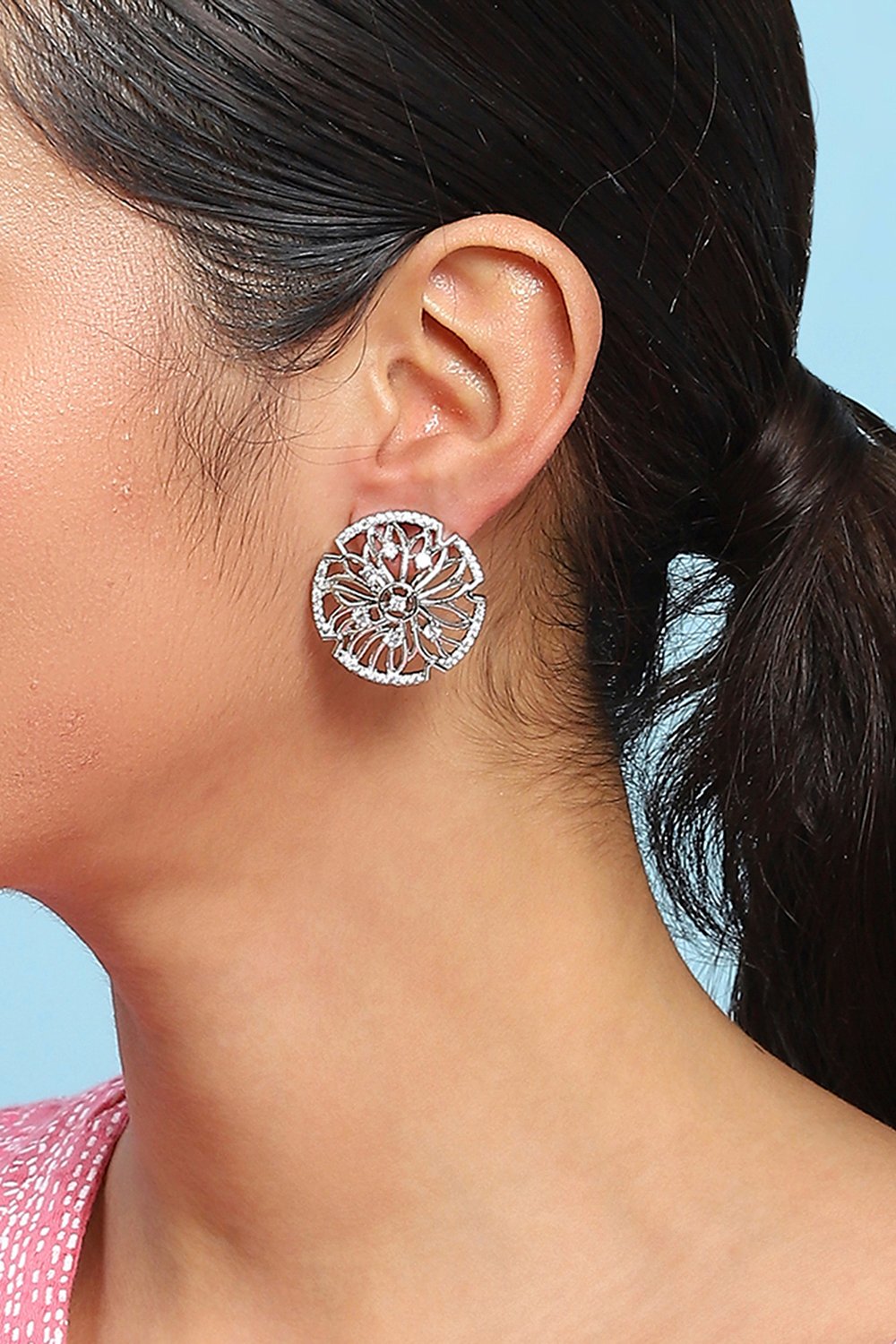 White Alloy Studs image number 1