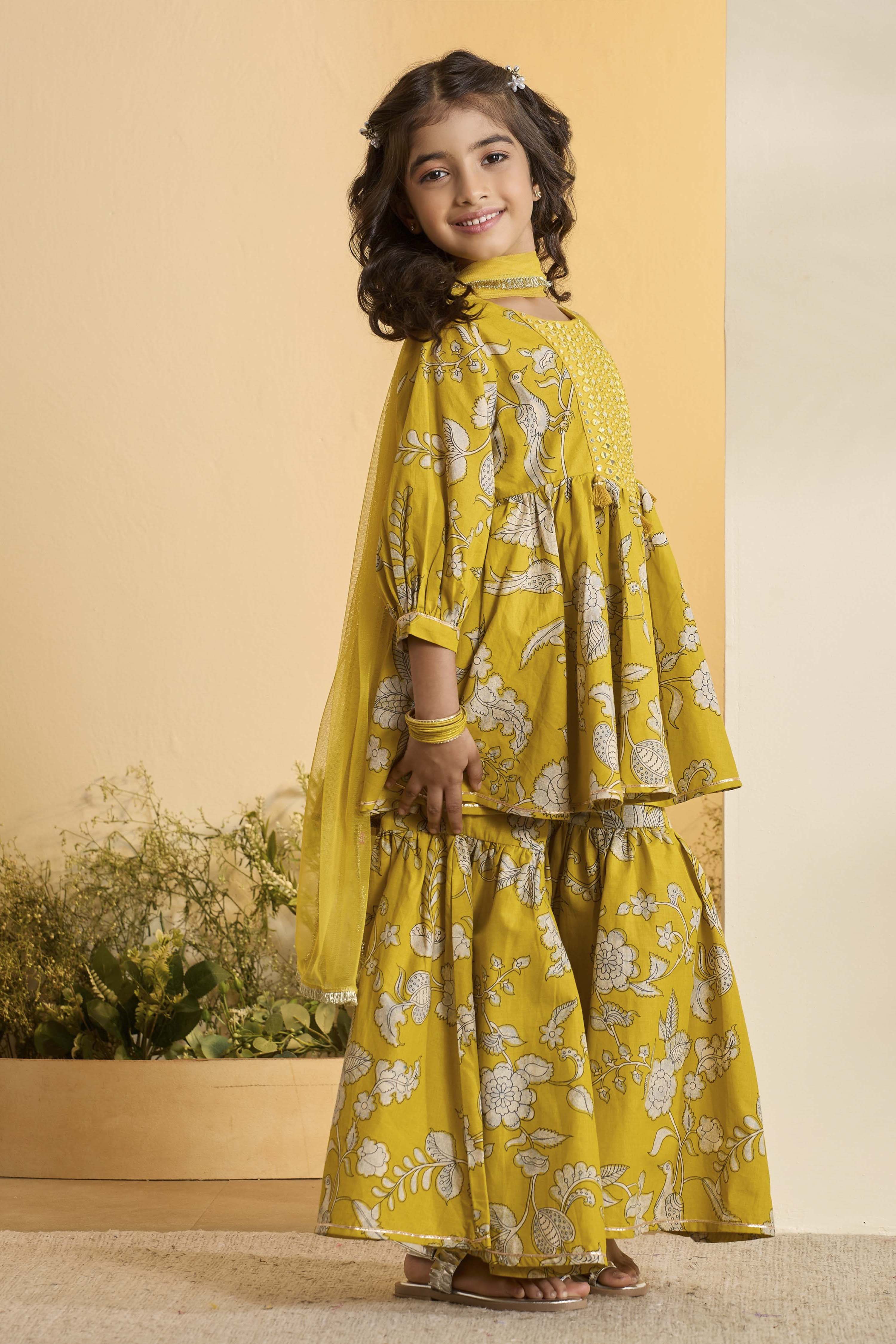 Yellow Cotton Floral Peplum Kurta Set image number 5