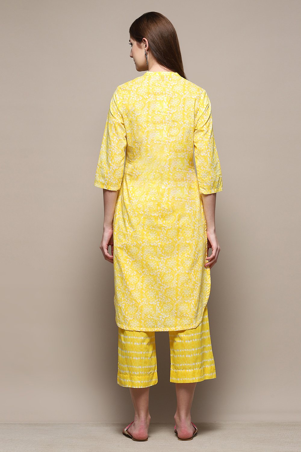 Yellow Cotton Straight Kurta Palazzo Suit Set image number 4