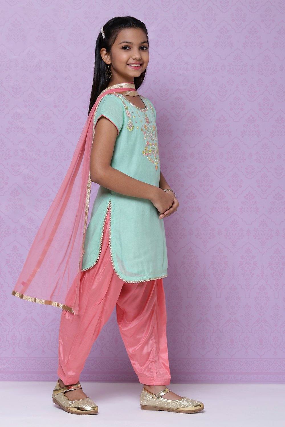 Sea Green Poly Cotton Girls Straight Kurta Salwar Suit Set image number 5