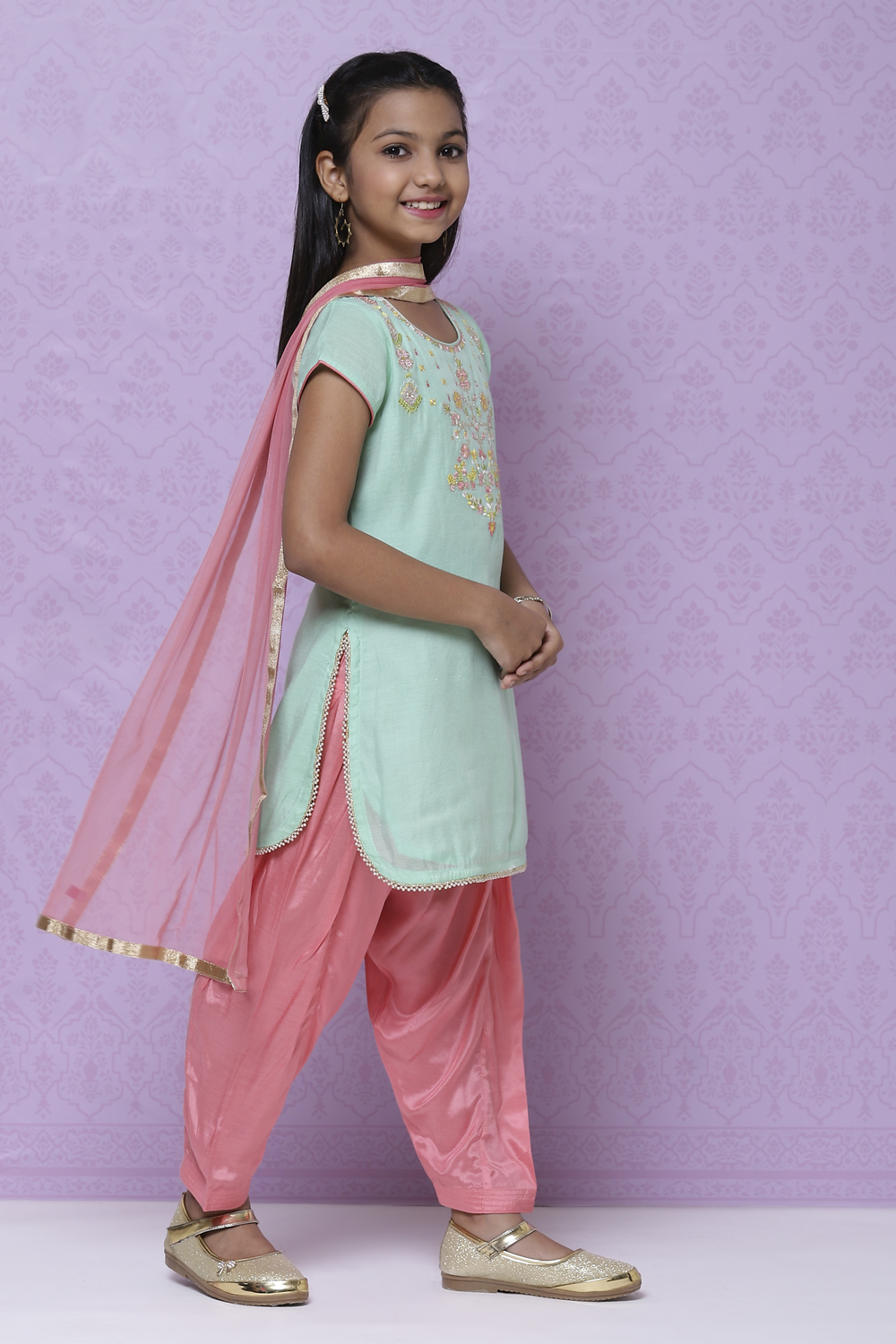 Sea Green Poly Cotton Girls Straight Kurta Salwar Suit Set image number 5