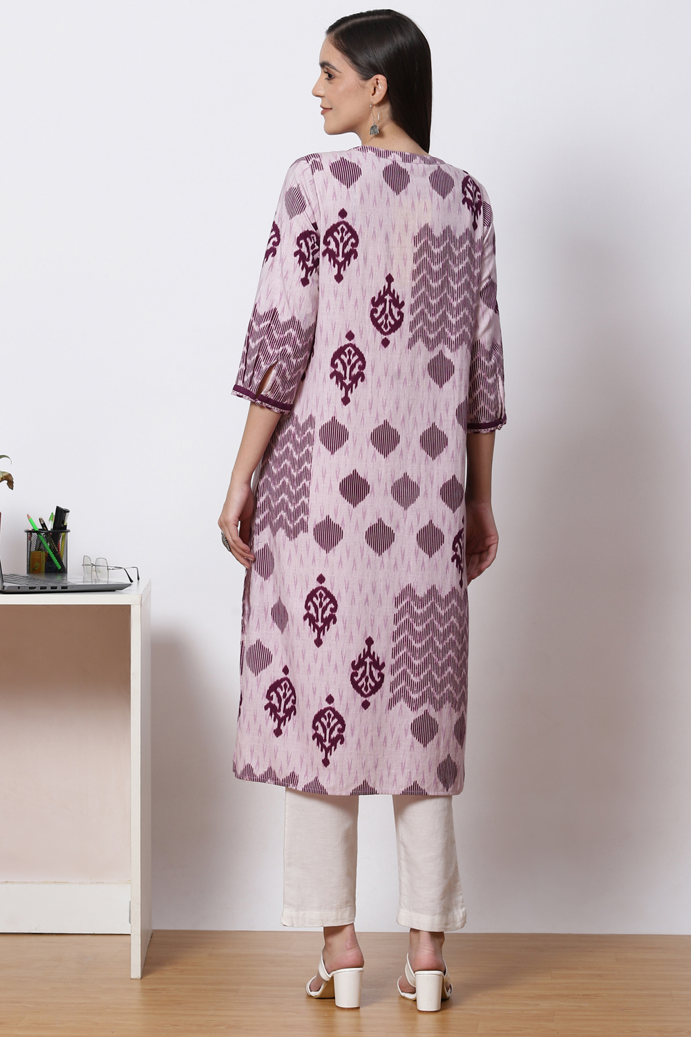 Plum Cotton Straight Kurta image number 4