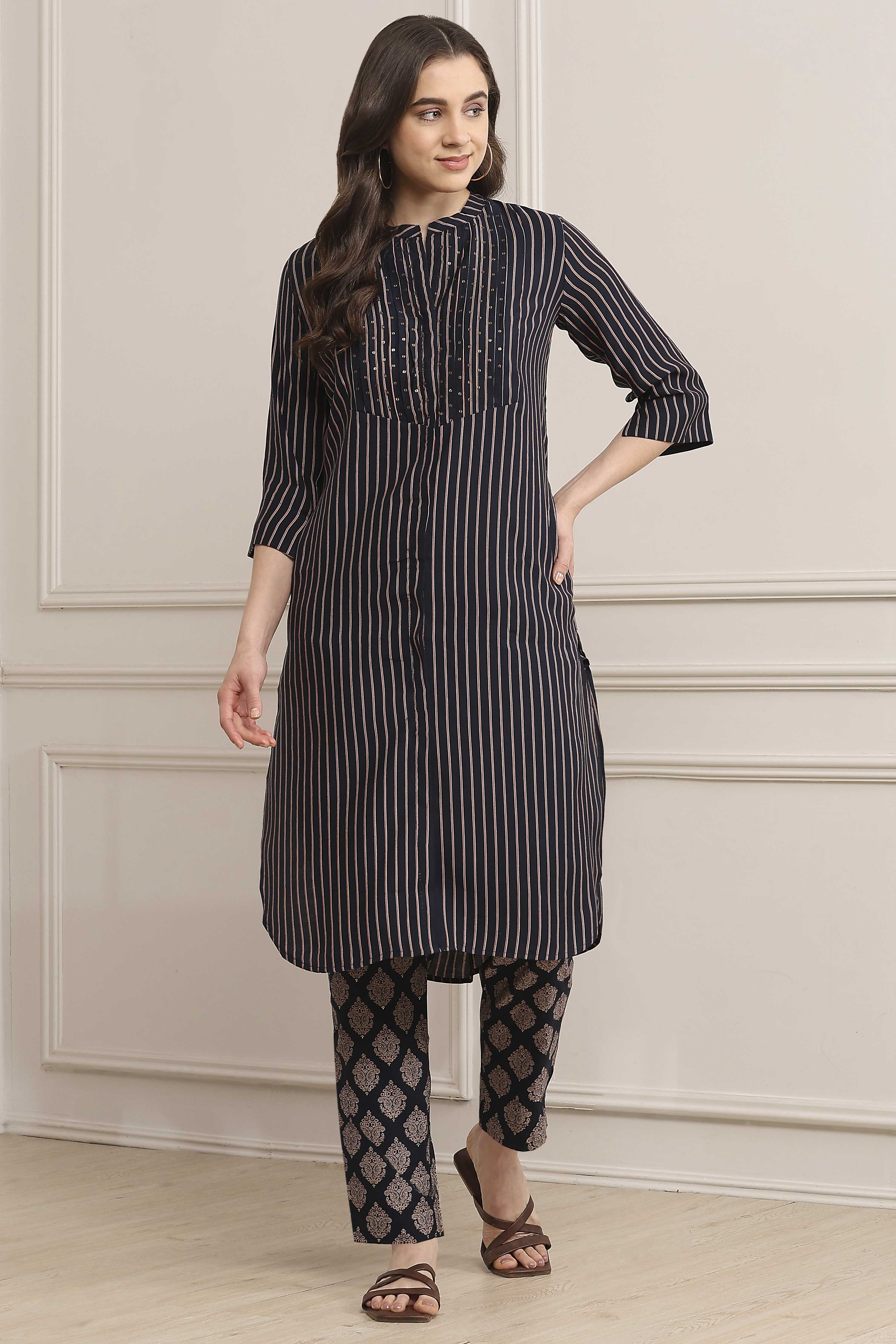 Red Poly Viscose Printed Kurta Set image number 6