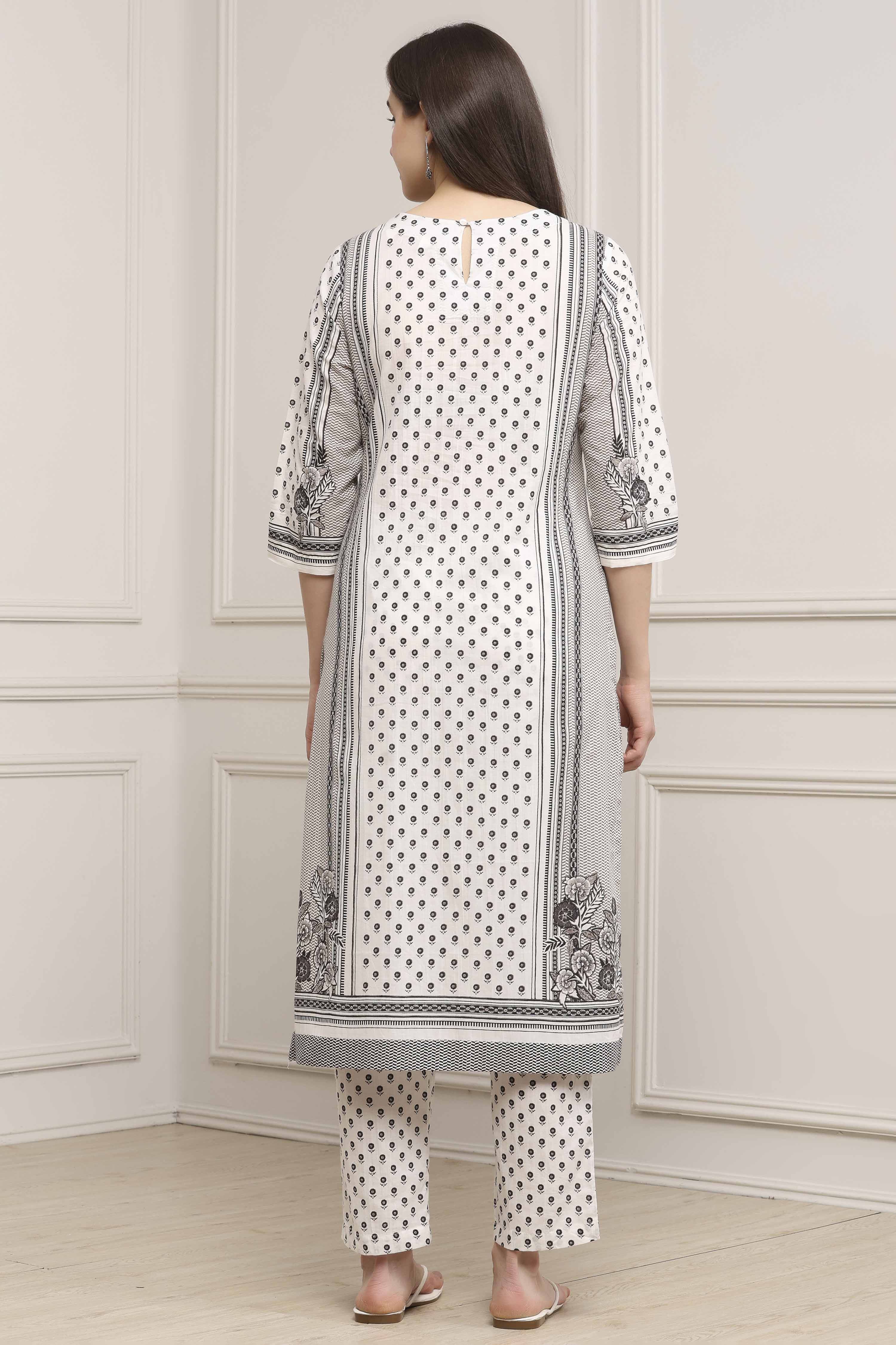 White and Black Cotton Printed Straight Suit Set image number 4