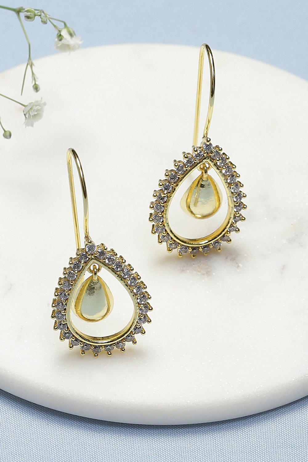 Gold Brass Earrings image number 0