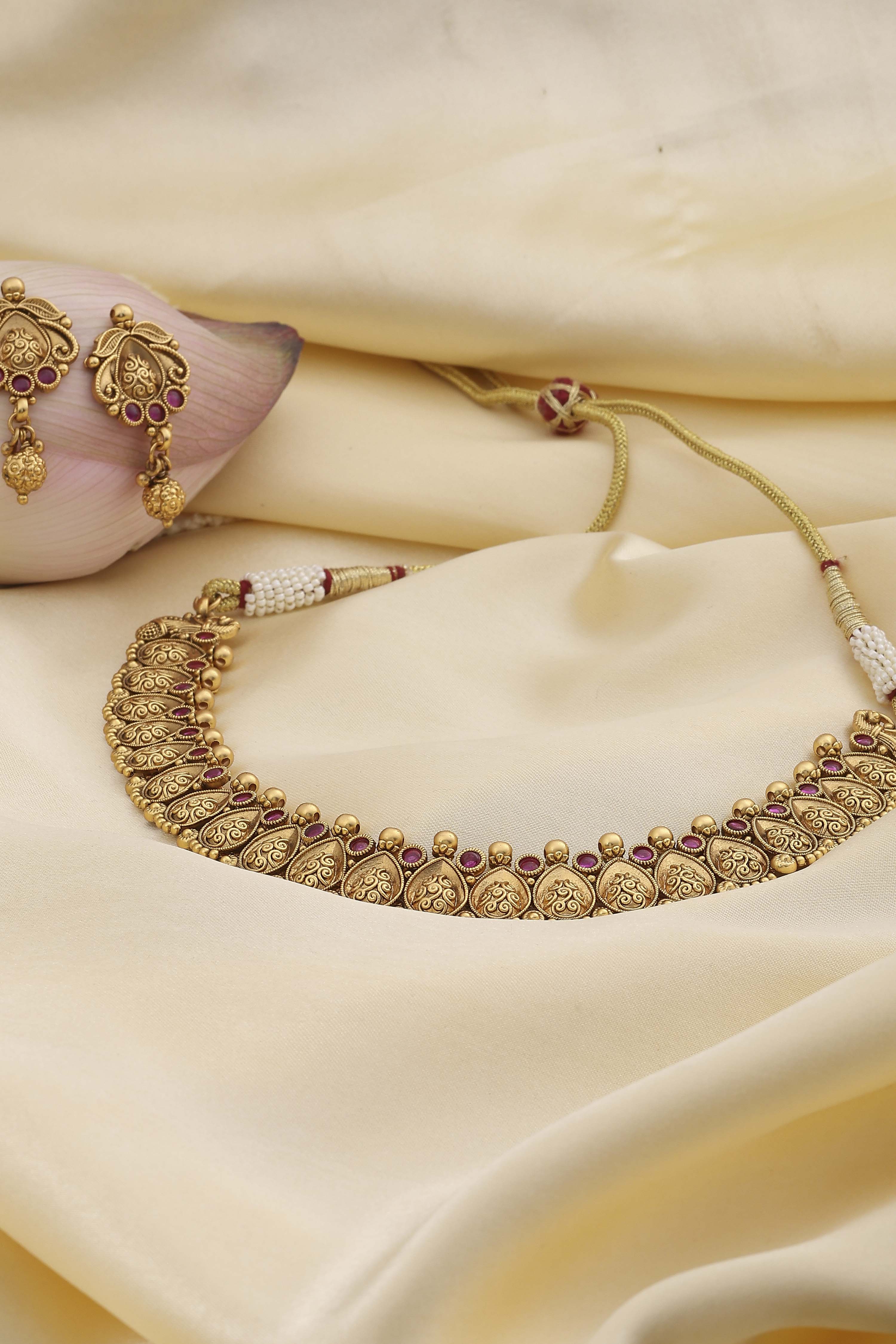 Gold Brass Necklace Set image number 0