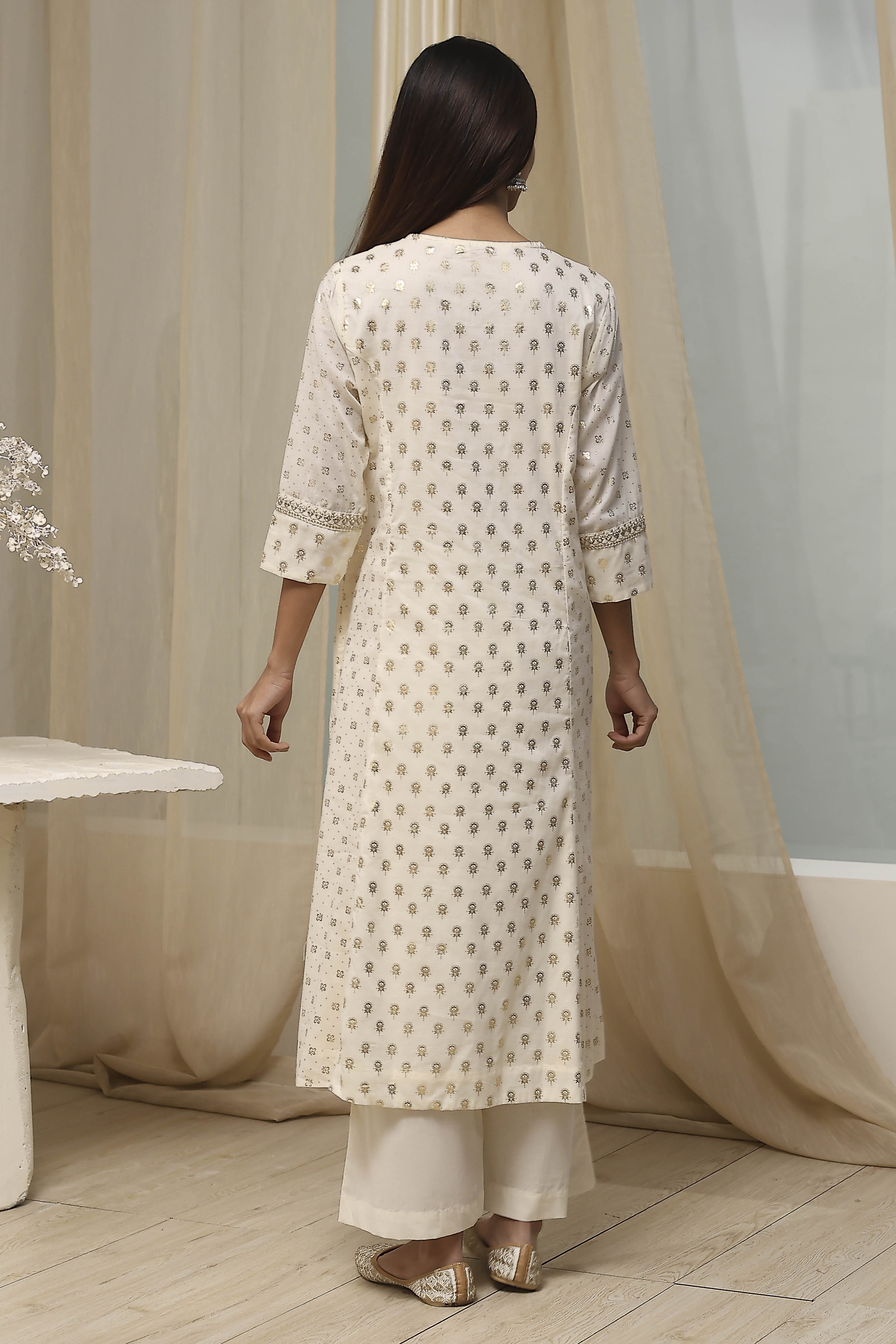 Fuchsia Cotton Printed Gathered Suit Set image number 4