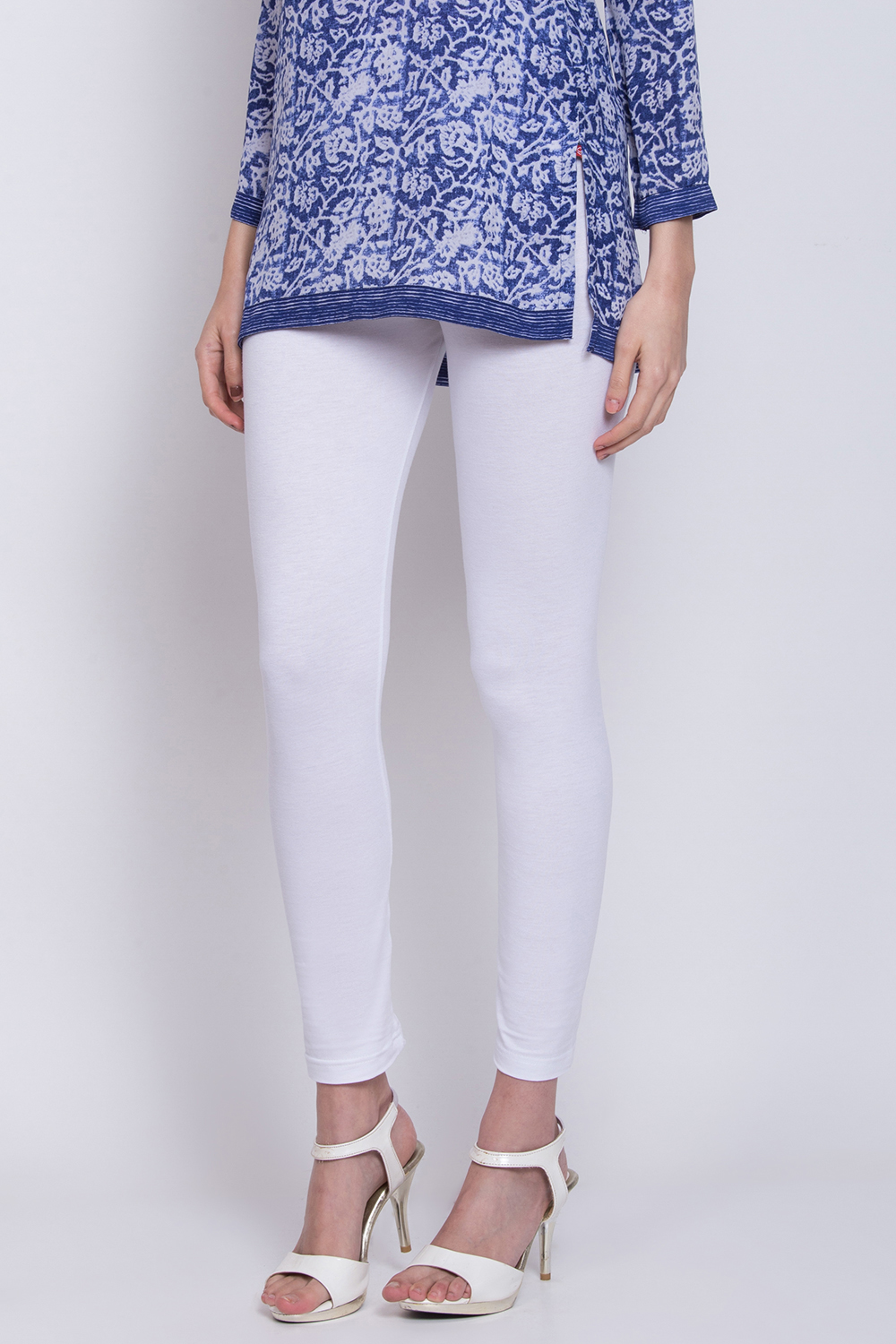 White Viscose & Lycra Leggings image number 1