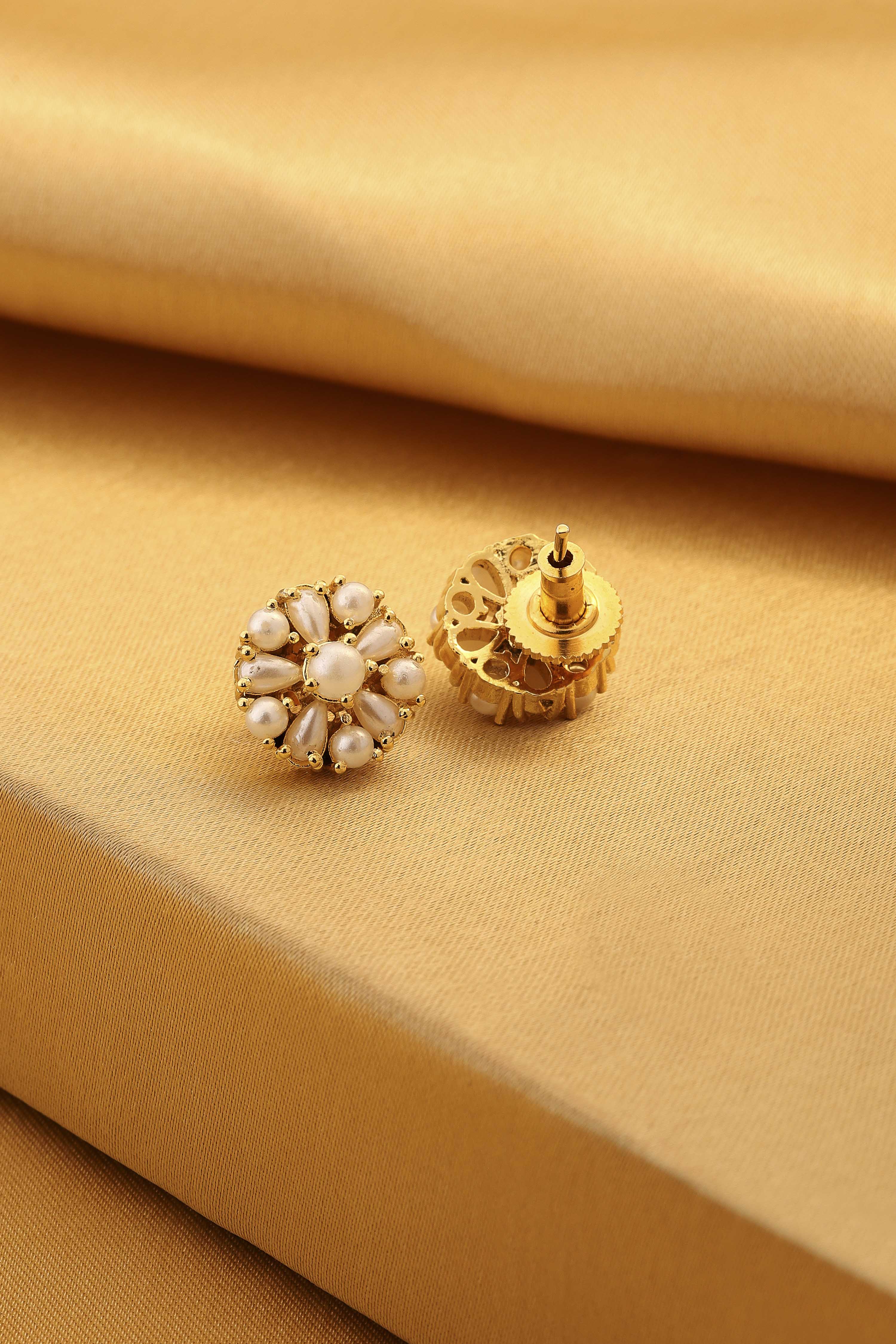 Pearl Brass Studs image number 2