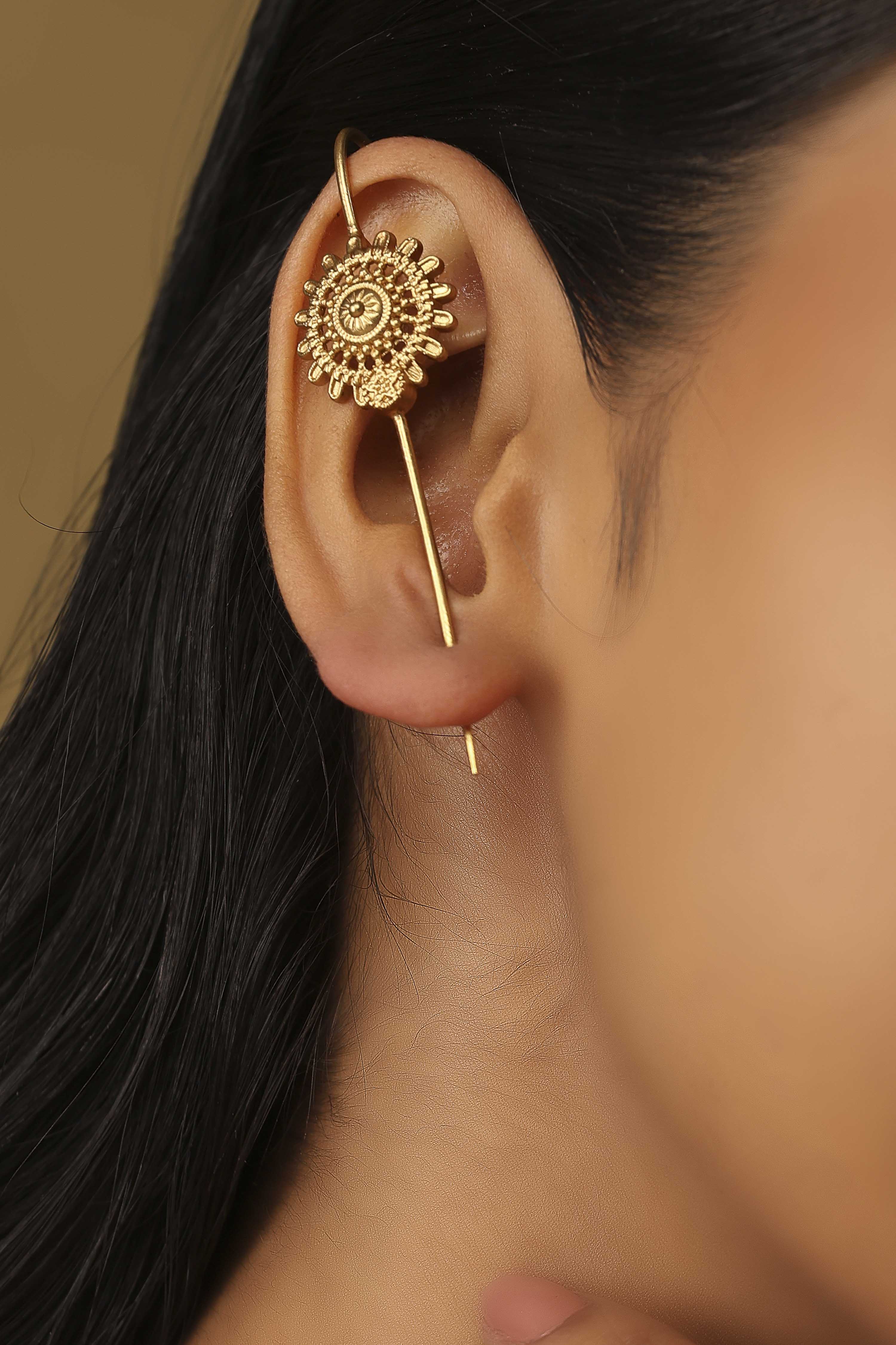 Gold Brass Earcuff image number 1