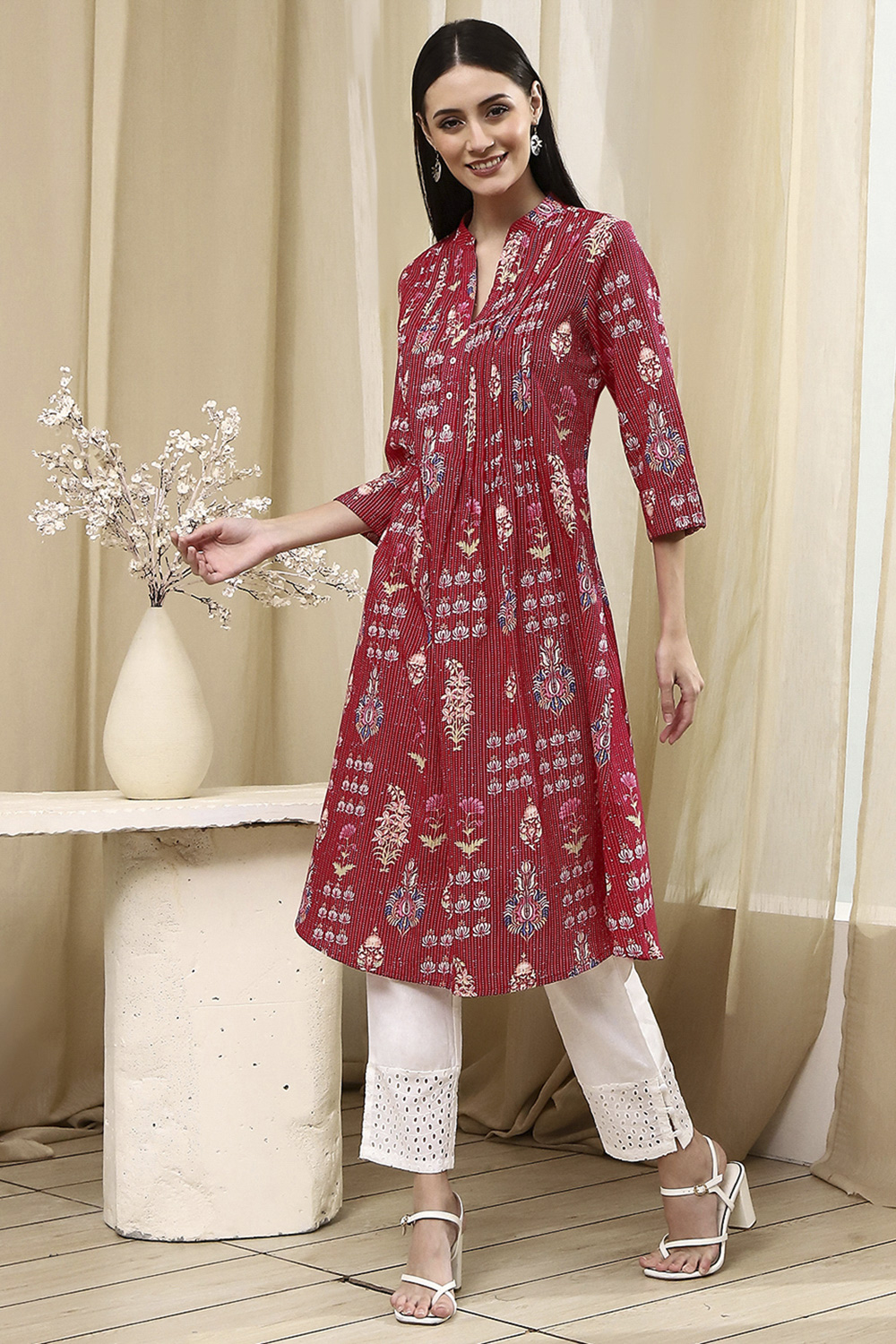 Pink Cotton Printed Straight Kurta image number 2
