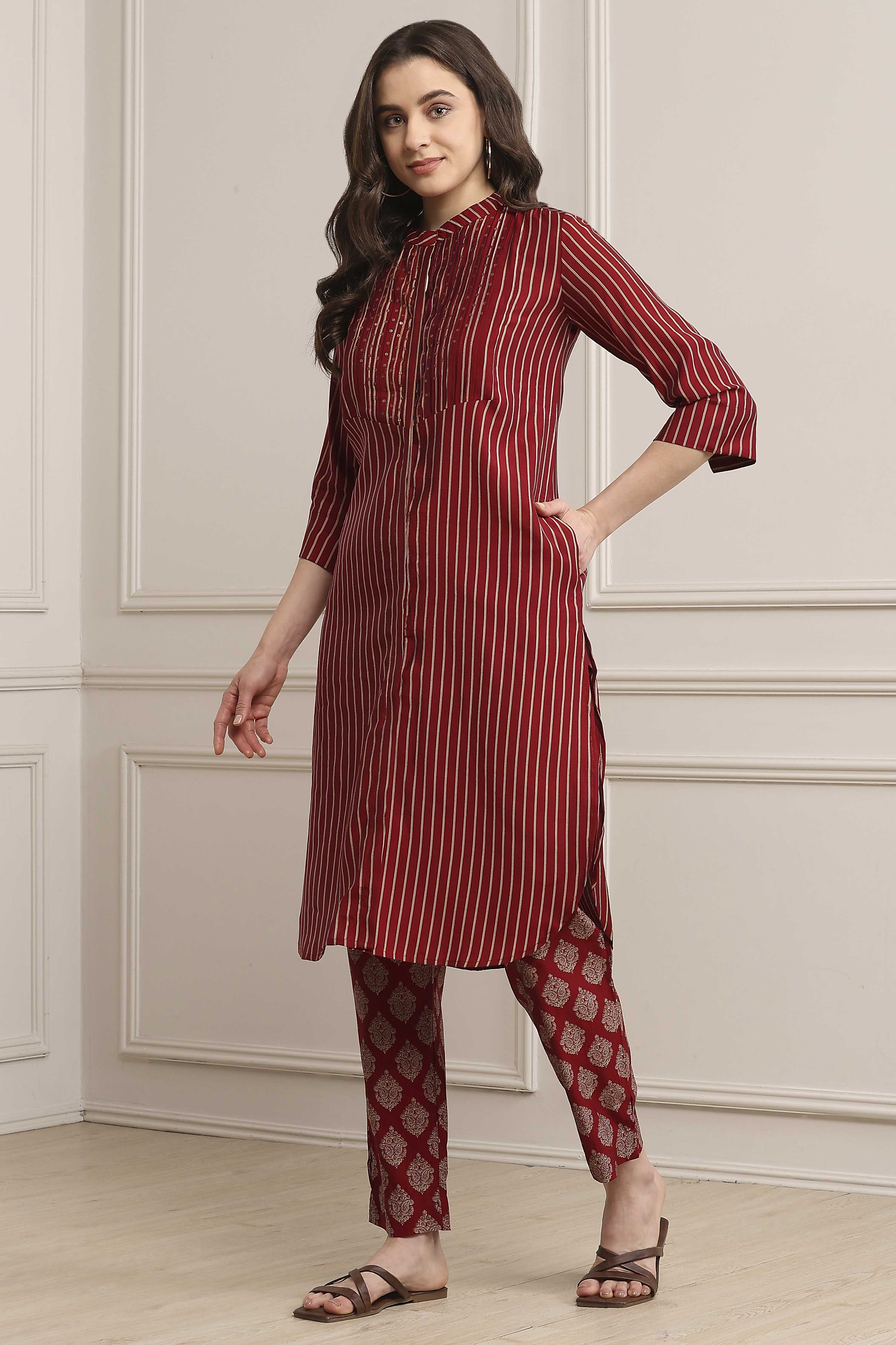 Red Poly Viscose Printed Kurta Set image number 3