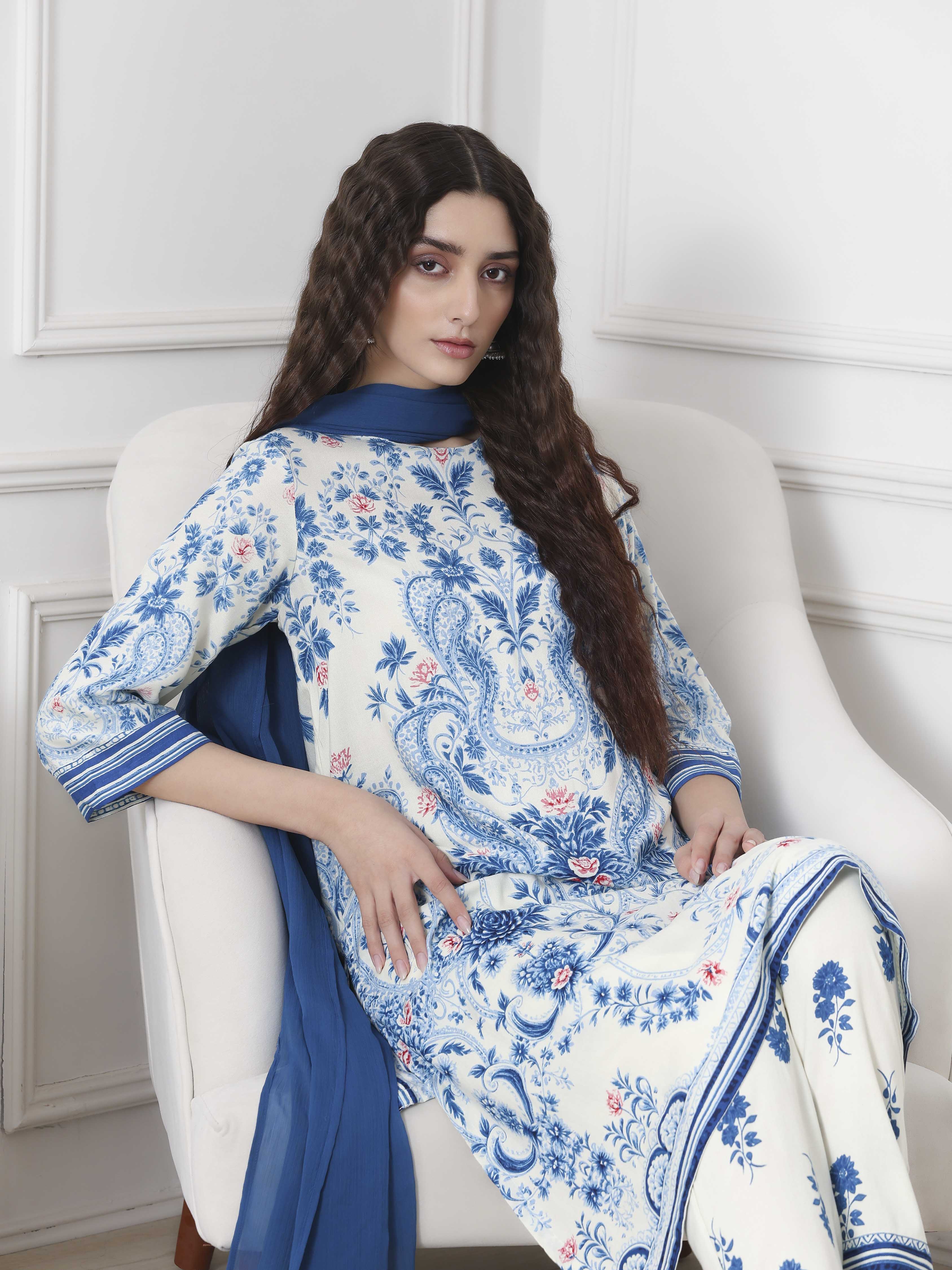 Pink and White Printed Straight Suit Set image number 9