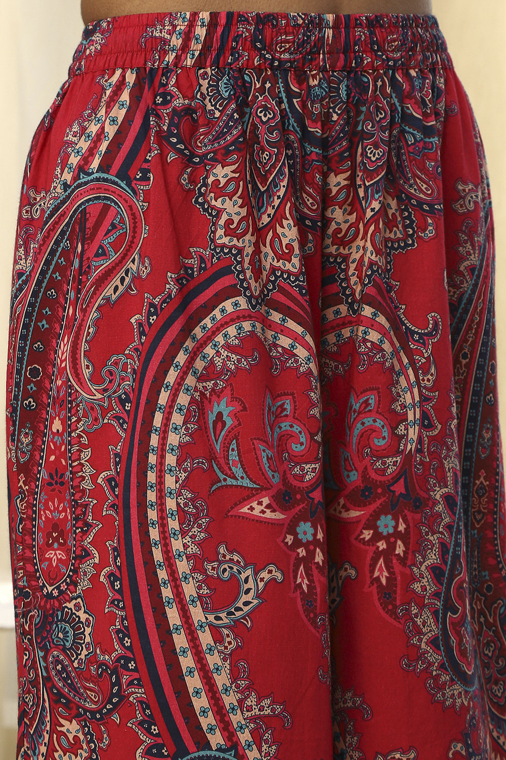 Magenta Pure Cotton Printed Straight Kurta Set image number 2