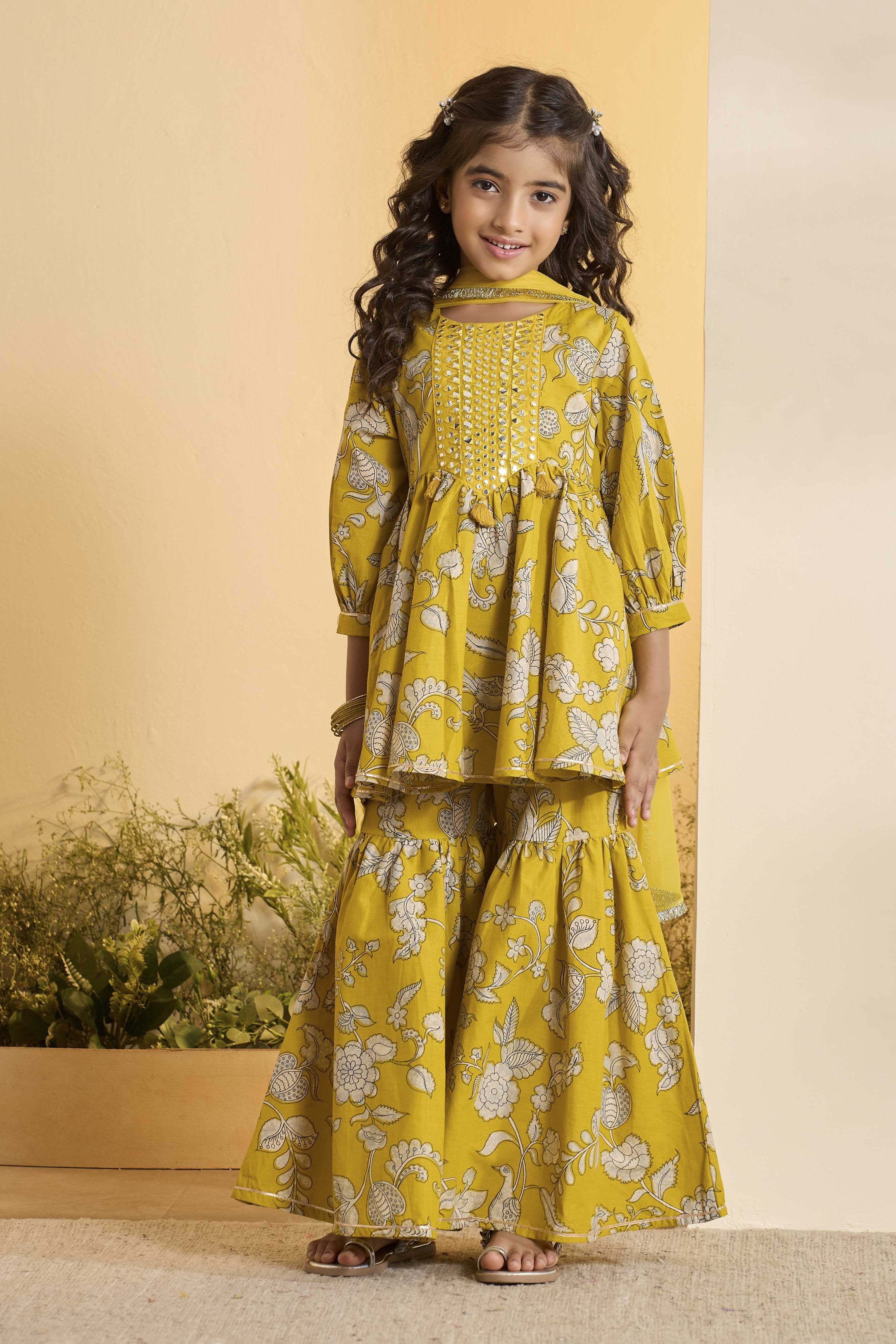Yellow Cotton Floral Peplum Kurta Set image number 6