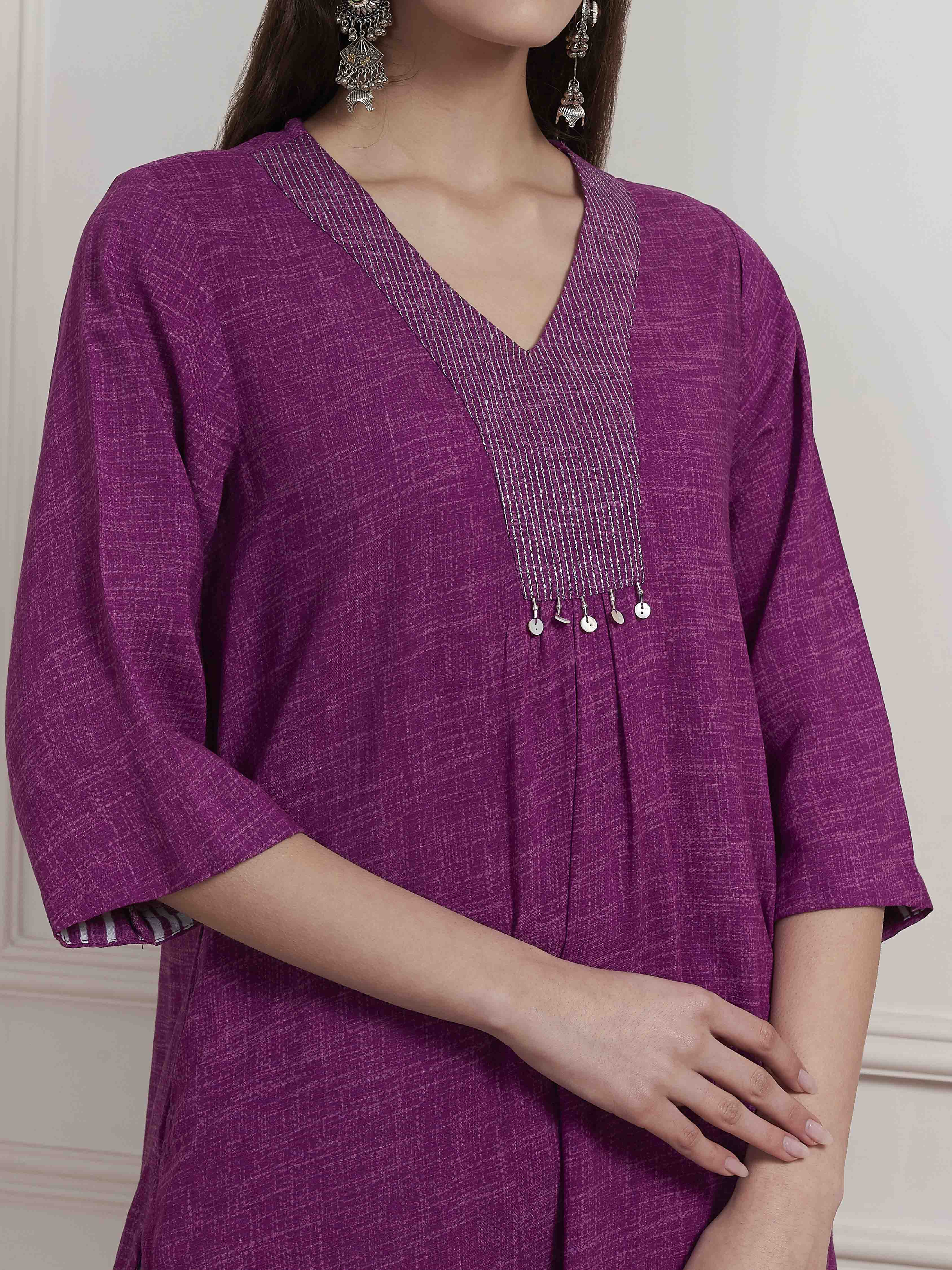 Purple Printed Straight Suit Set image number 1